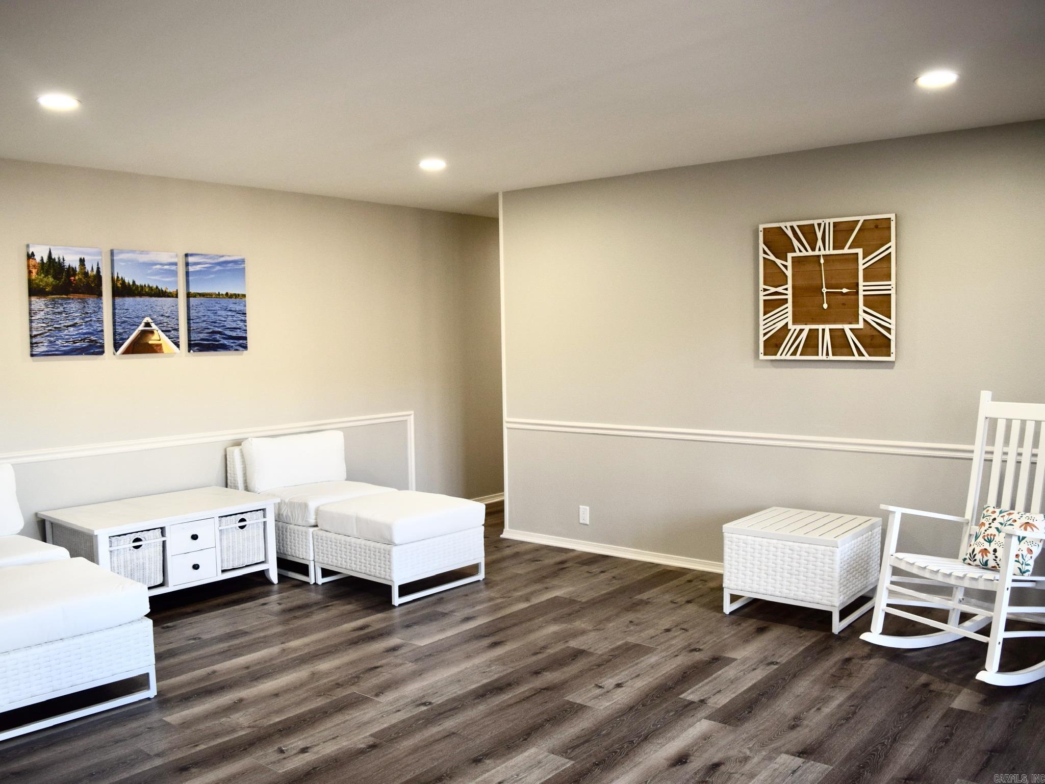 DELAVEGA - Residential