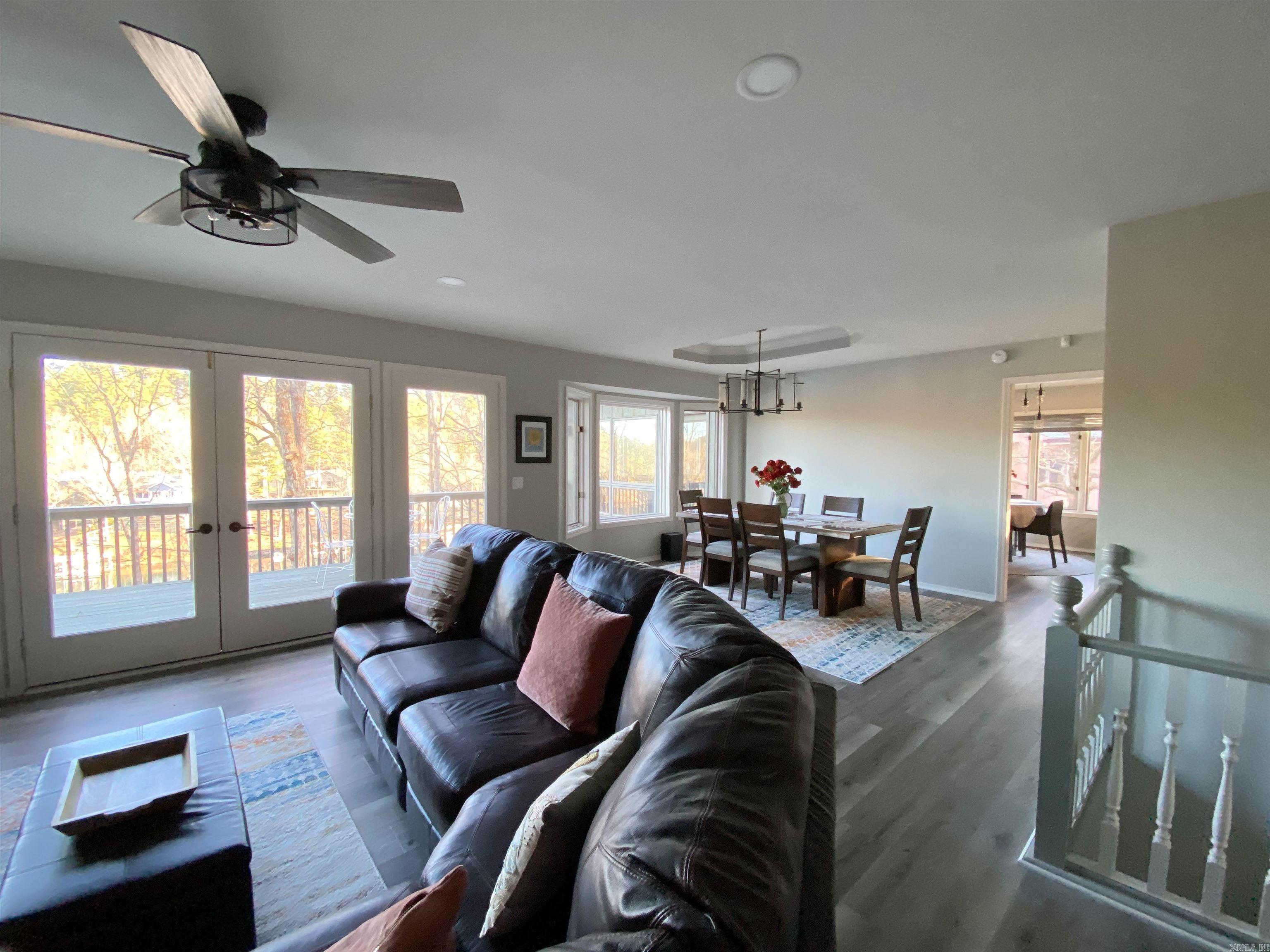 DELAVEGA - Residential