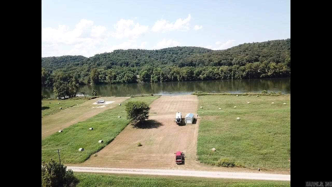 For Sale ā Lot 45 | 1.25 Acres on the White River ā Guion, AR Looking for your summer getaway? This 1.25-acre riverfront lot offers the perfect spot on the White River, just 40 minutes from Mountain View, AR. Known for world-class trout fishing, this property lets you cast your line right from the bank and take in the beautiful mountain views while watching the boats float by. Located in a subdivision with a rare allowance for RVs, this is a unique opportunity you wonāt find often. The property already has power, a water well, and septic system installed, plus a storage building and RV (both needing some repairs). A boat ramp is only minutes away, making water access easy and convenient. Lot 45 ā Guion, AR White River Frontage Utilities in place Boat ramp nearby Subdivision allows RVs