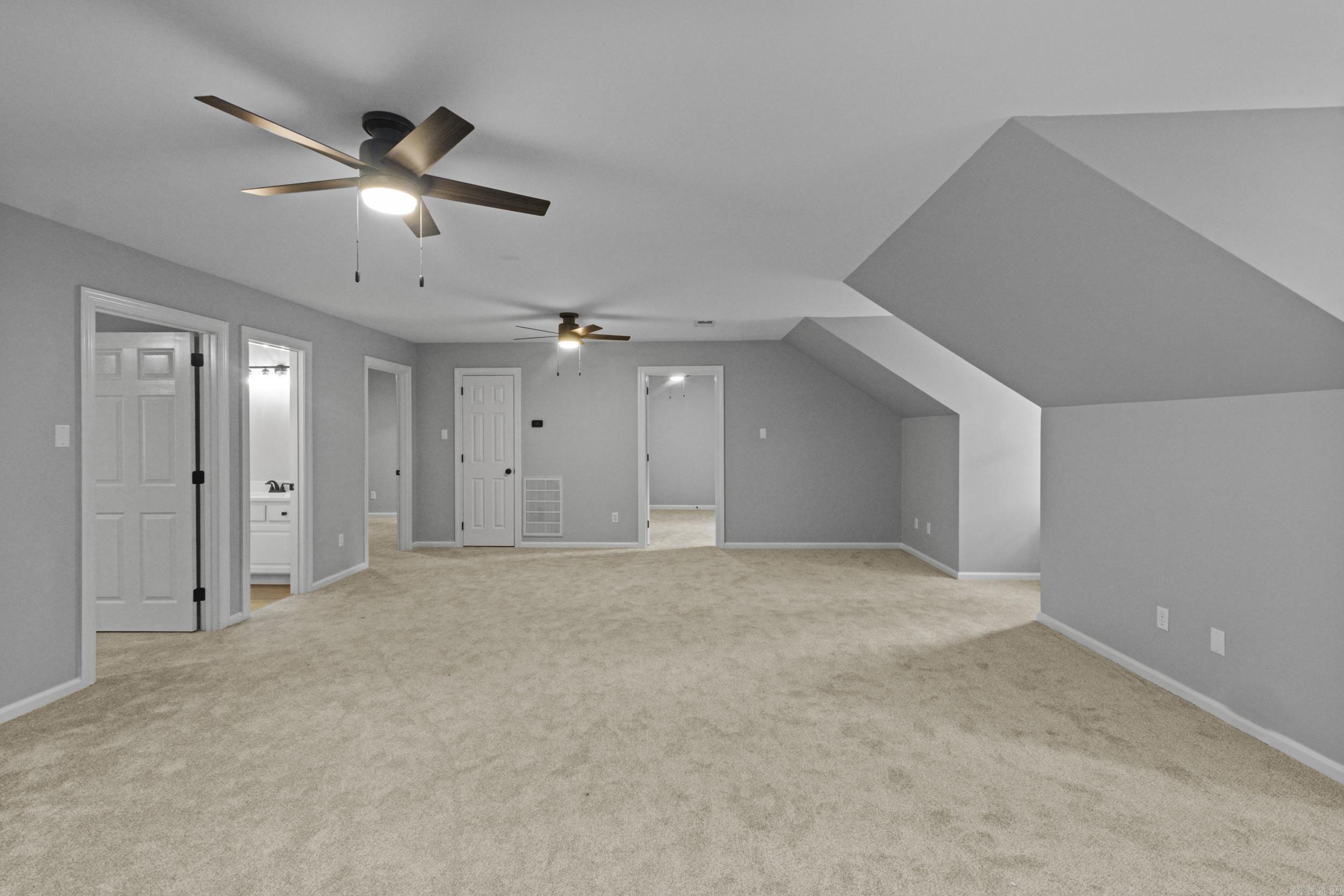 CHENAL VALLEY ABERDEEN - Residential