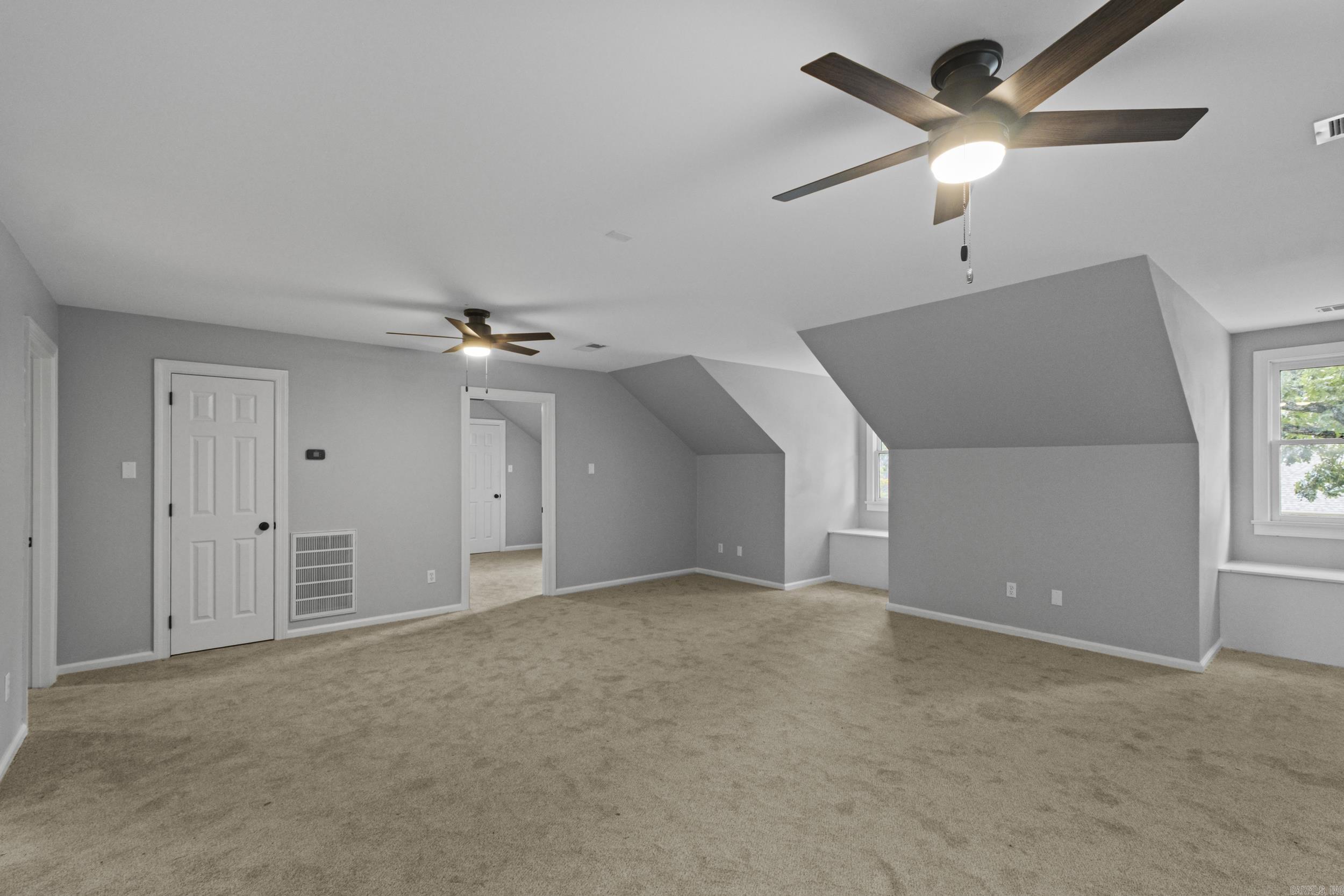 CHENAL VALLEY ABERDEEN - Residential