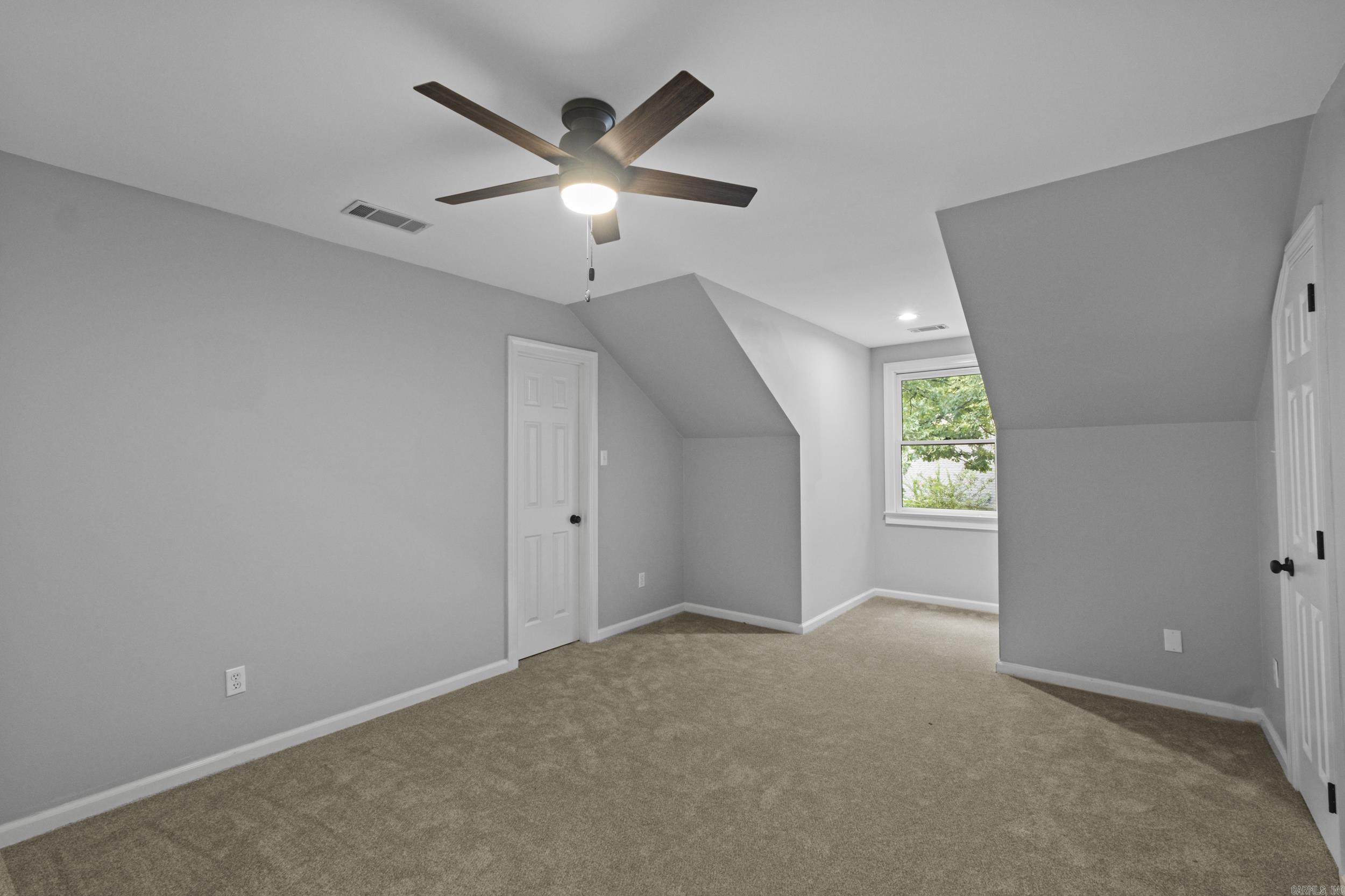 CHENAL VALLEY ABERDEEN - Residential