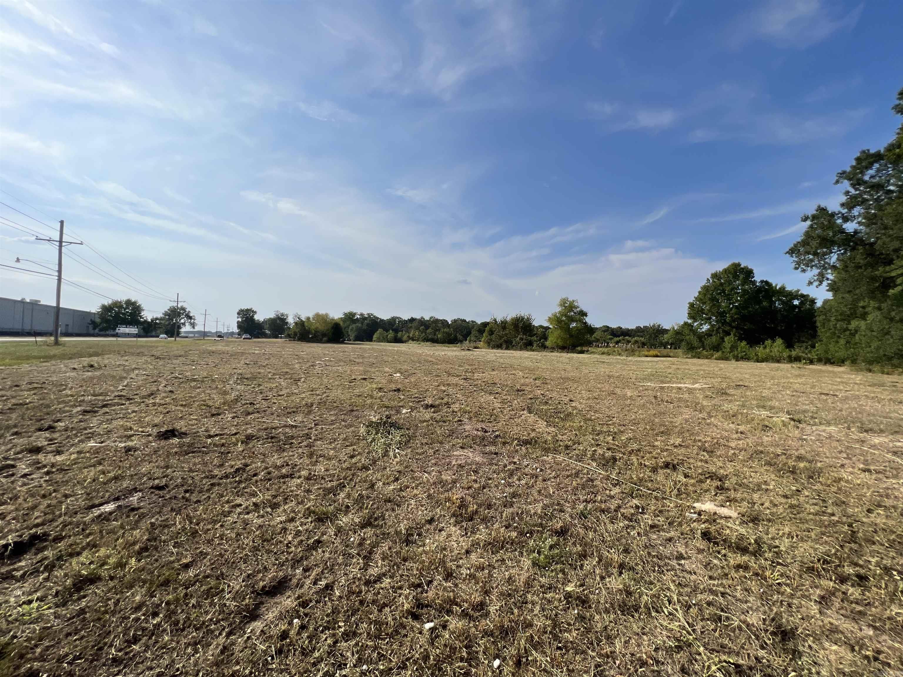 Searcy Outlots - Land