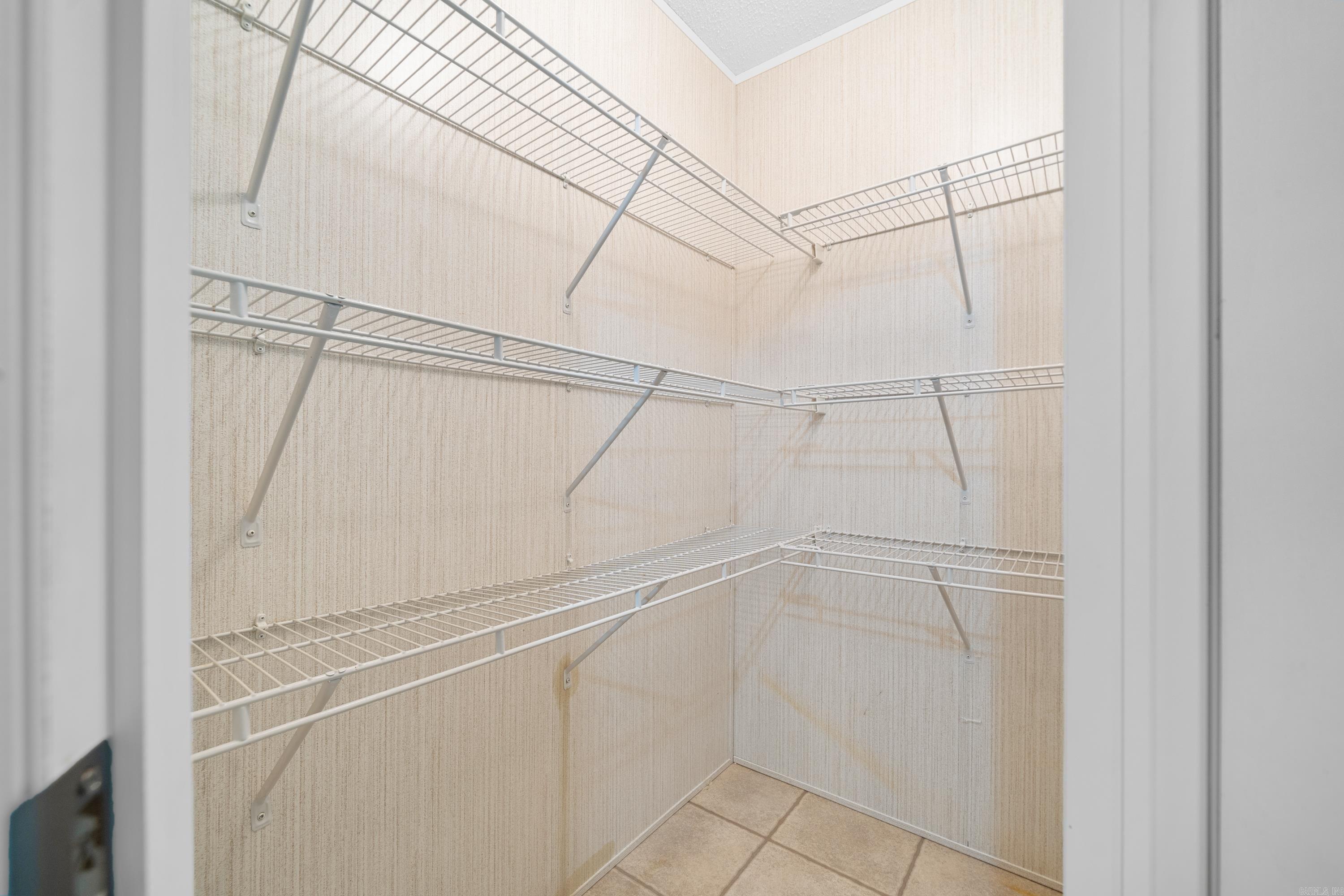 MOUNT IDA CITY ACREAGE - Residential