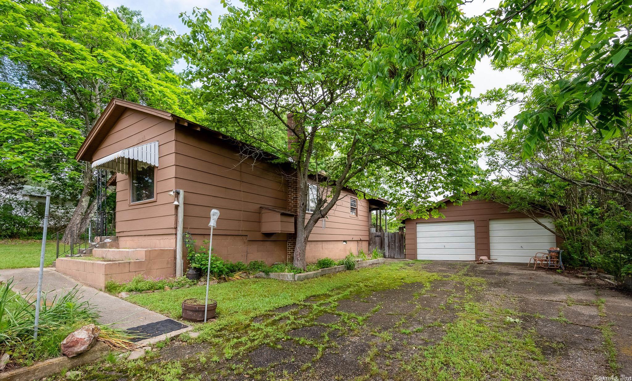 HORNBECK PLACE - Residential