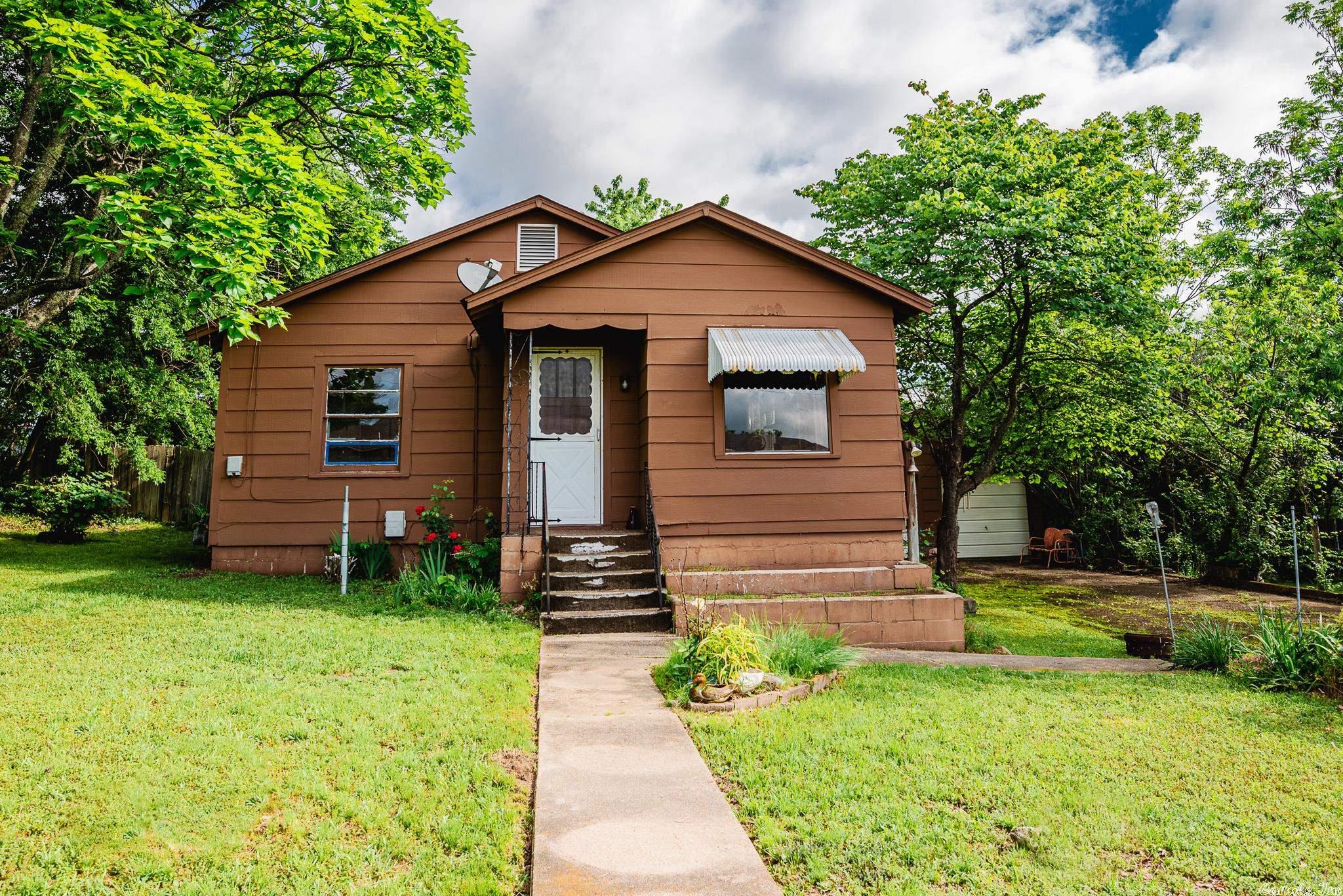 HORNBECK PLACE - Residential