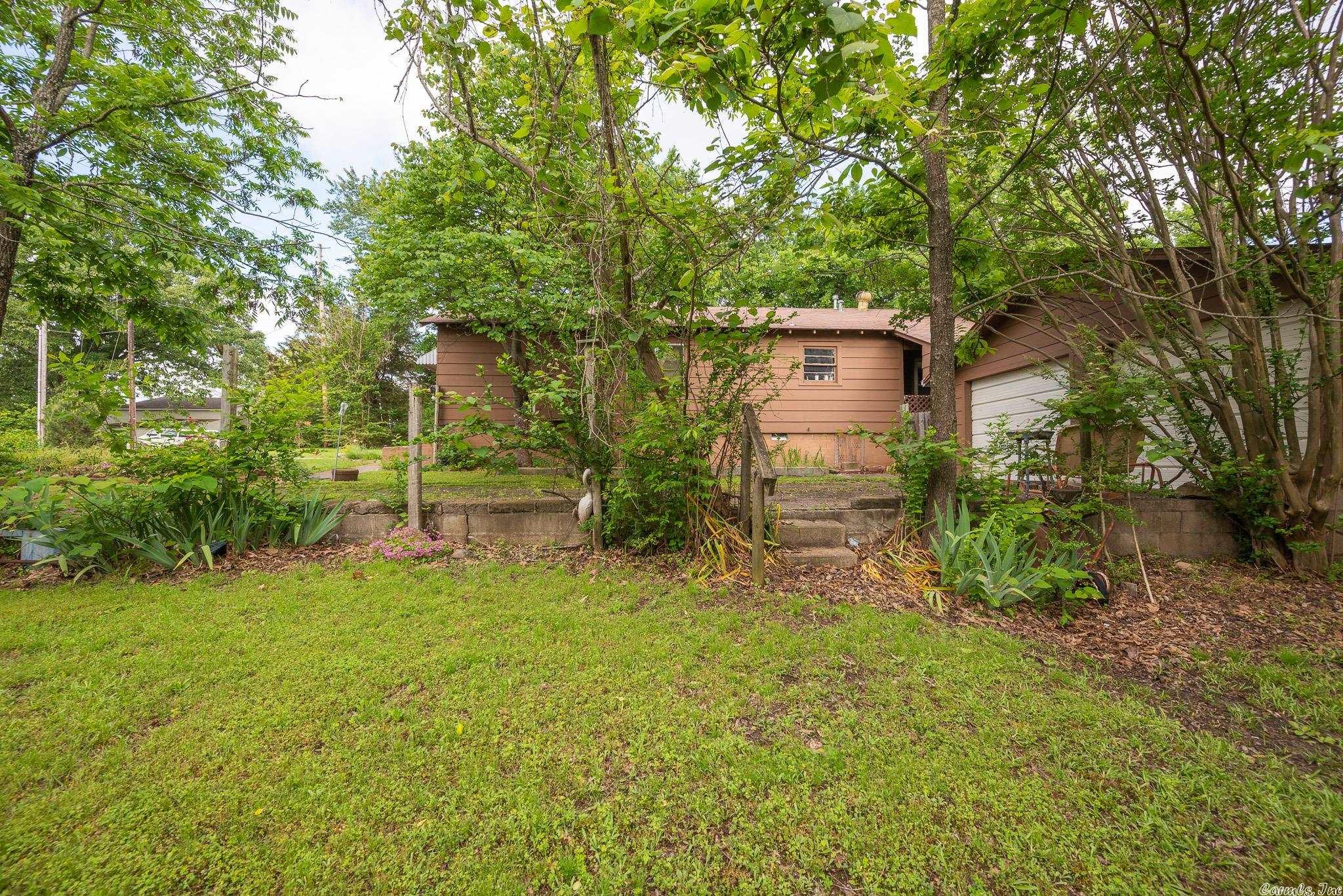 HORNBECK PLACE - Residential