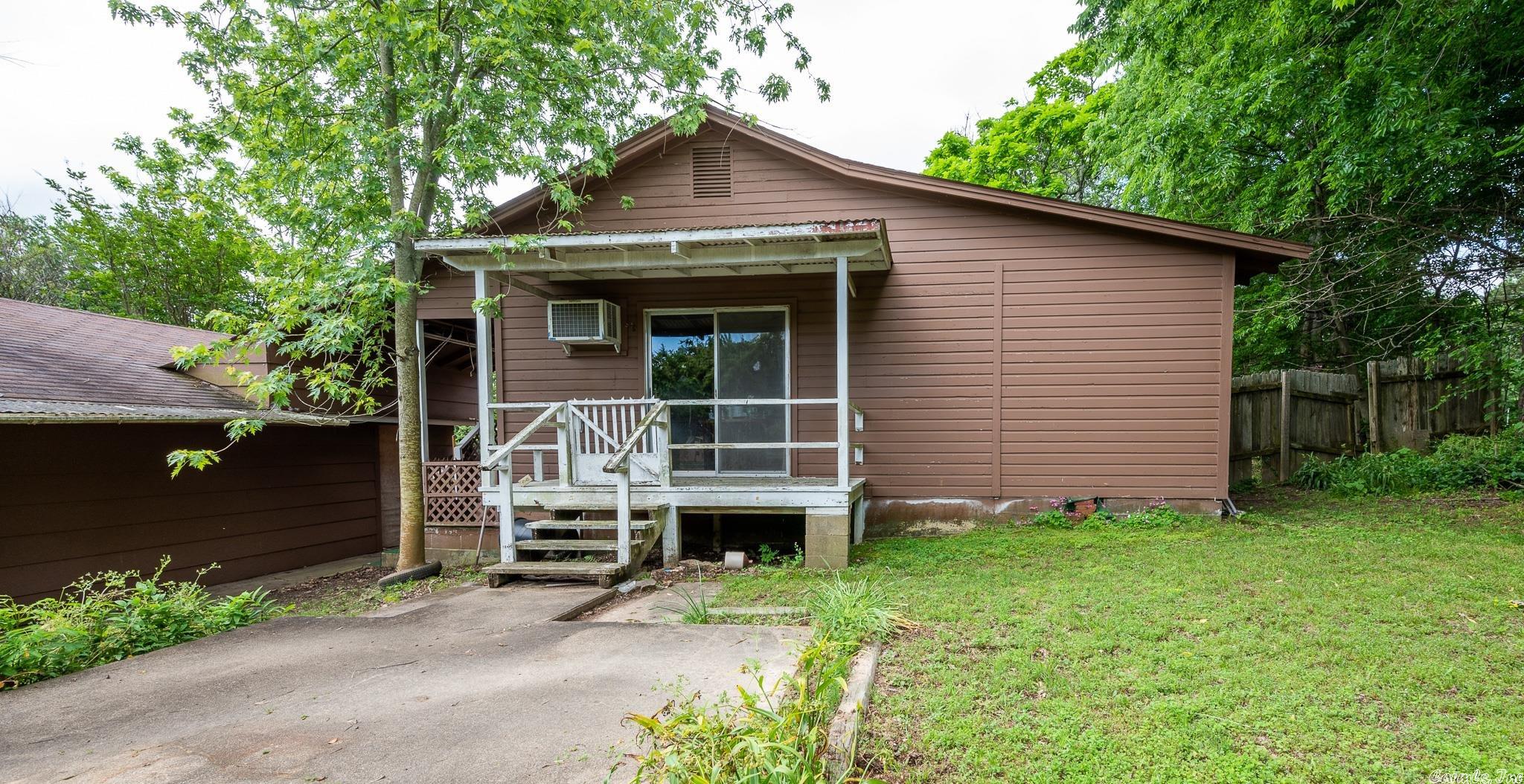 HORNBECK PLACE - Residential