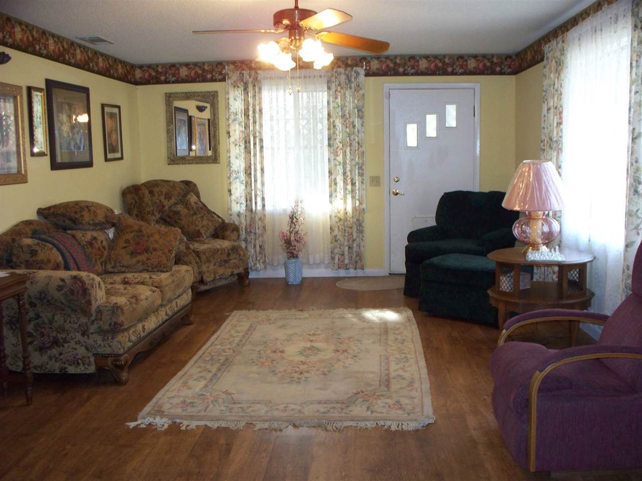 Lake View - Residential Lease