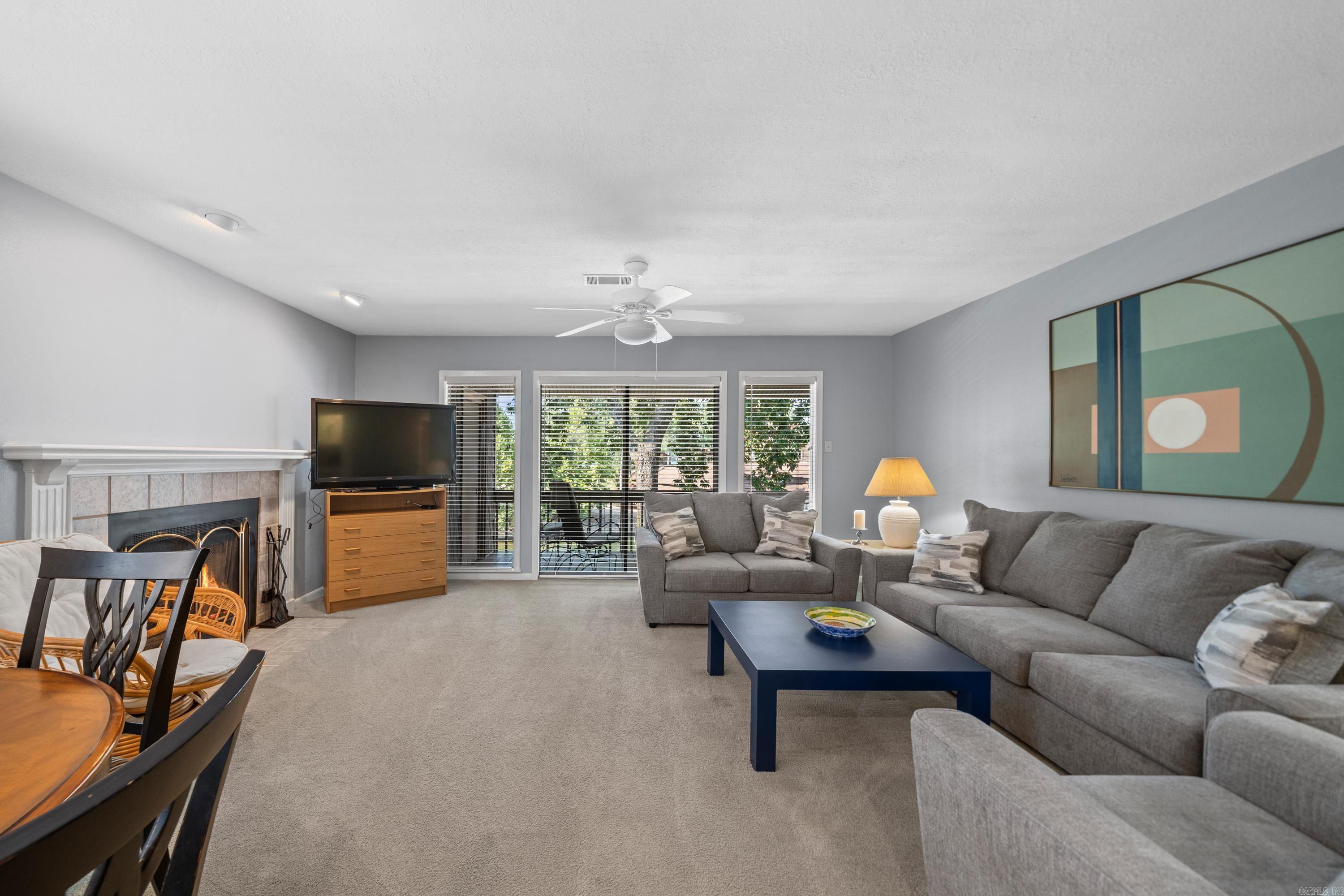 MOORINGS HPR - Residential