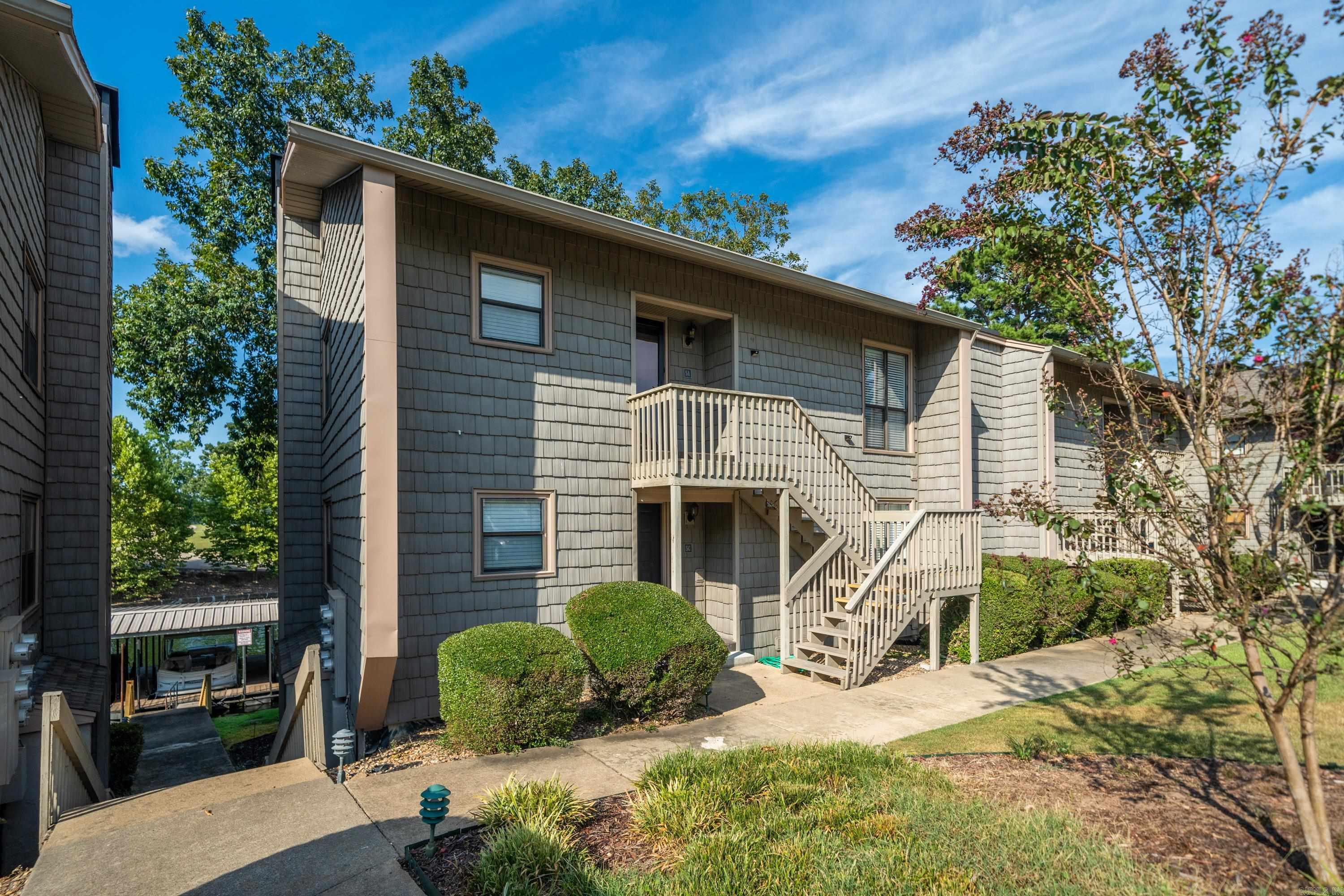 MOORINGS HPR - Residential