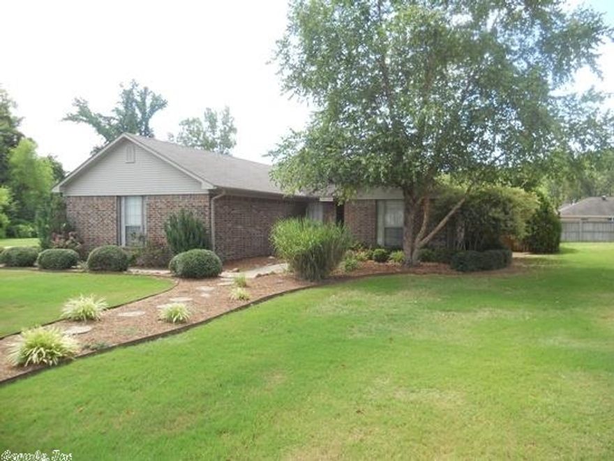 Updated home in Victoria Park located on a corner lot with many recent renovations.  Upgrades include paint, light fixtures, new kitchen counter tops and backsplash, new hardware on newly painted kitchen cabinets and crown molding.  Home is nicely landscaped and back yard includes a covered gazebo -- great for entertaining.  Shed/shop and dog pen convey as well.  Back yard is fully fenced.  New water heater in the spring of 2012.  Side load garage and fully fenced yard are a plus. Taxes reflect credit.