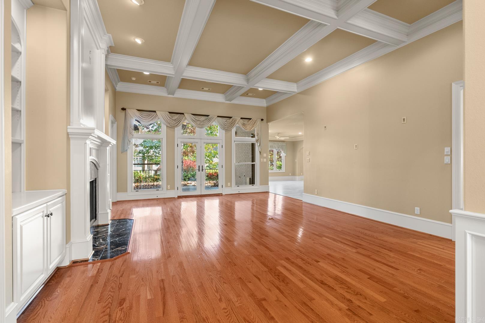 CHENAL VALLEY THE OAKS - Residential