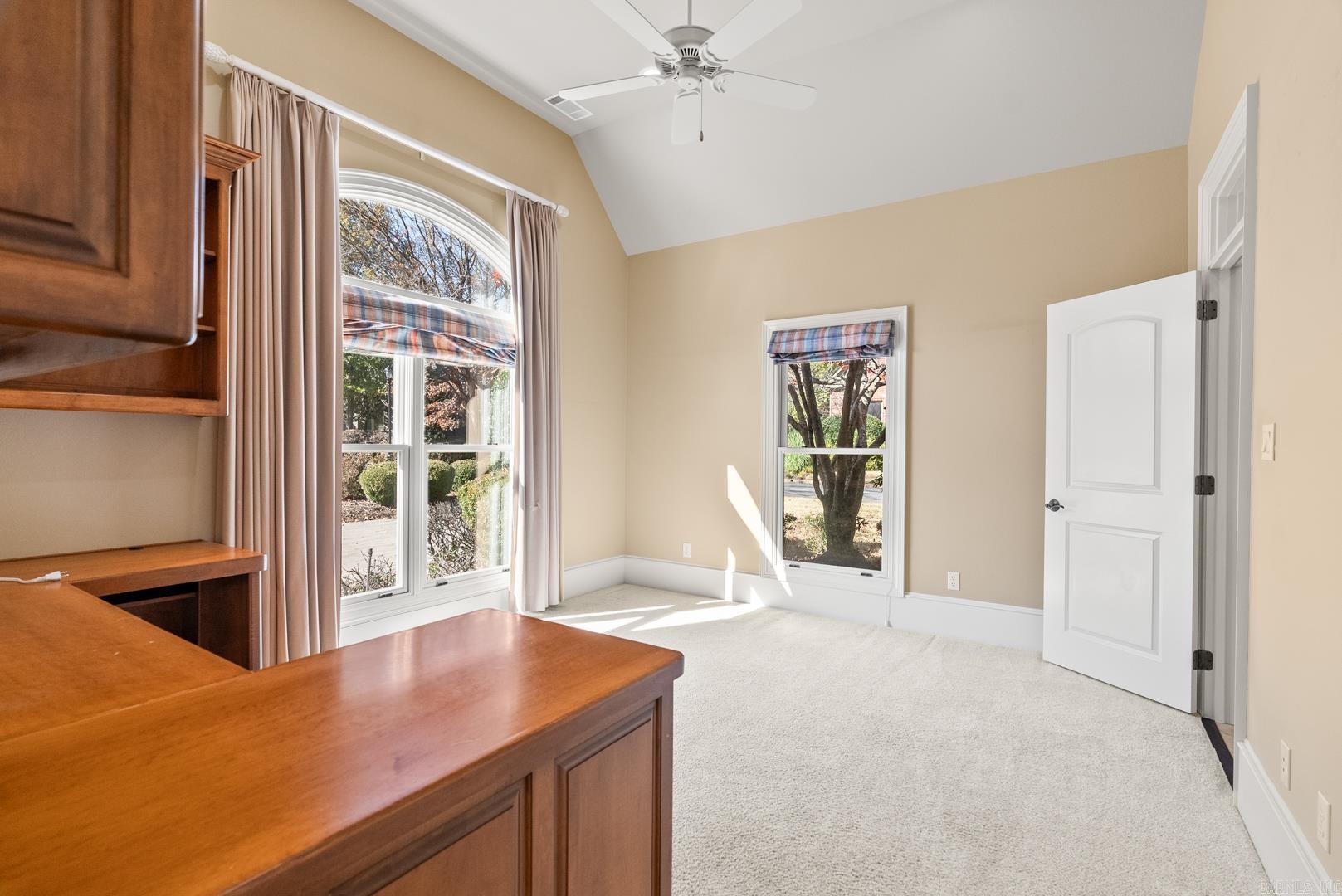 CHENAL VALLEY THE OAKS - Residential