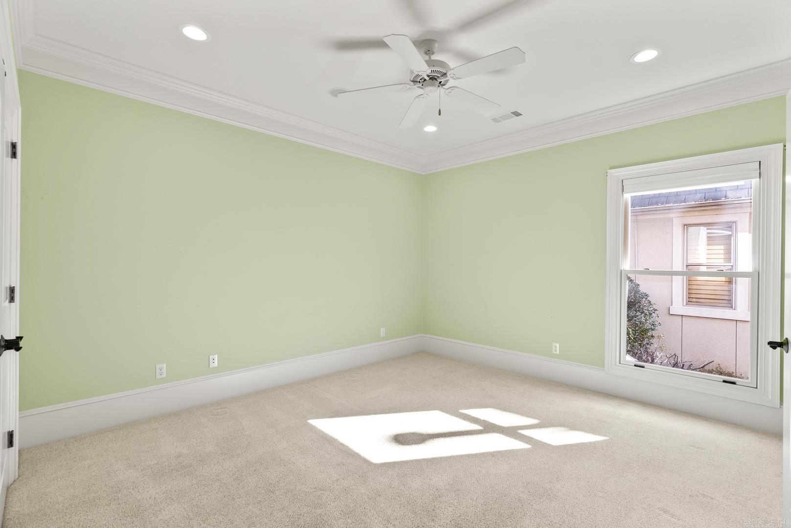CHENAL VALLEY THE OAKS - Residential