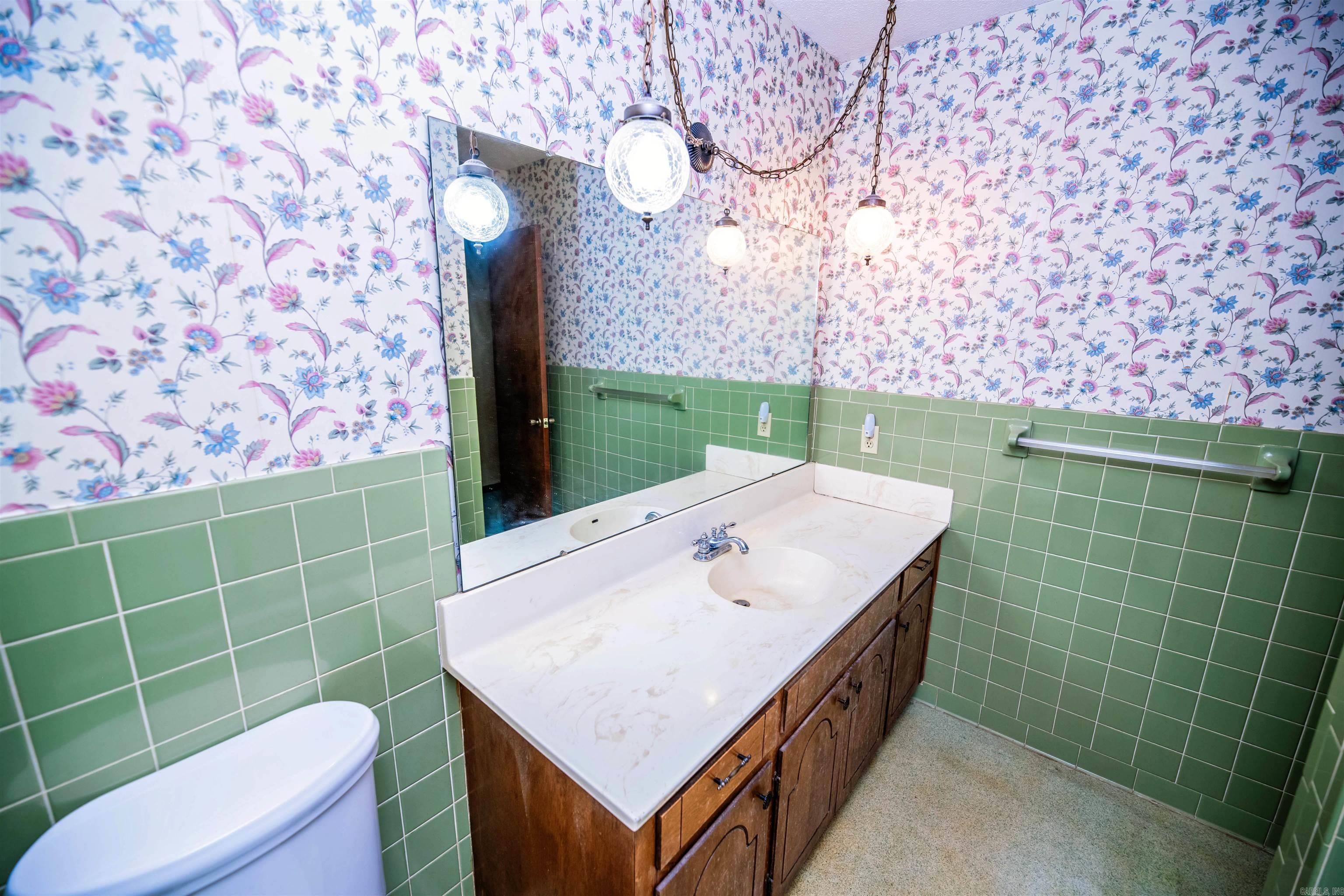 SMOKING OAKS ADD - Residential