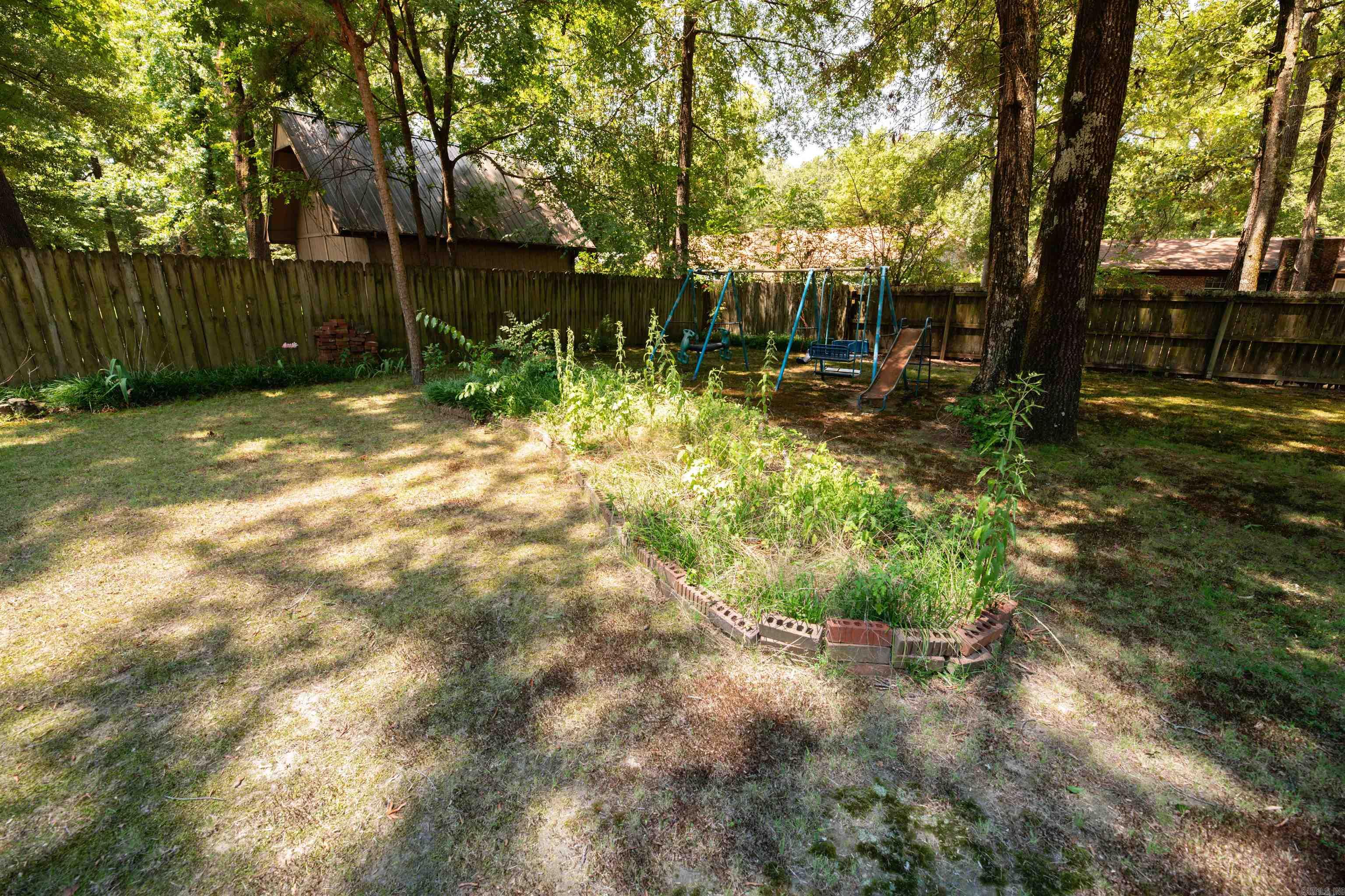 SMOKING OAKS ADD - Residential