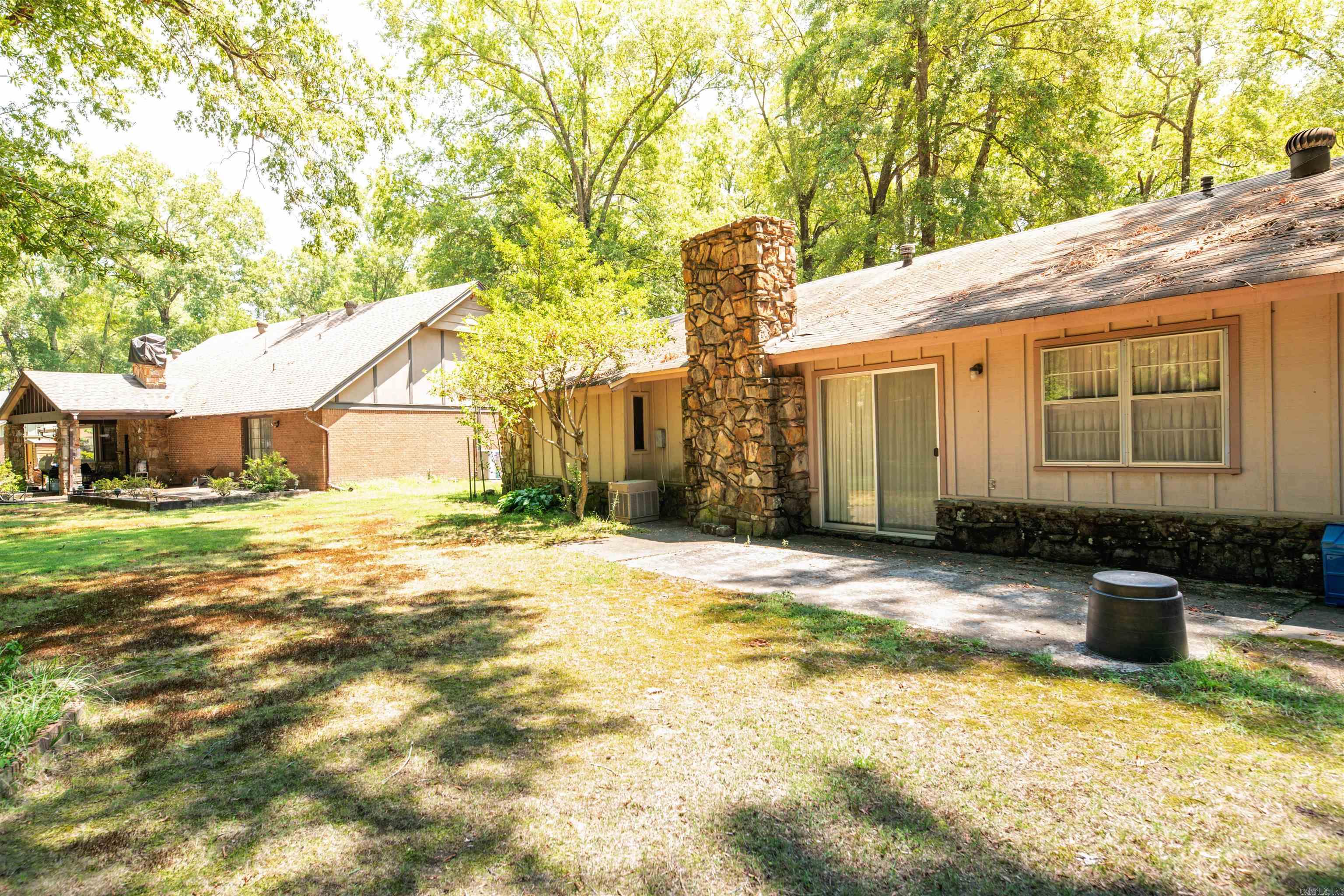 SMOKING OAKS ADD - Residential