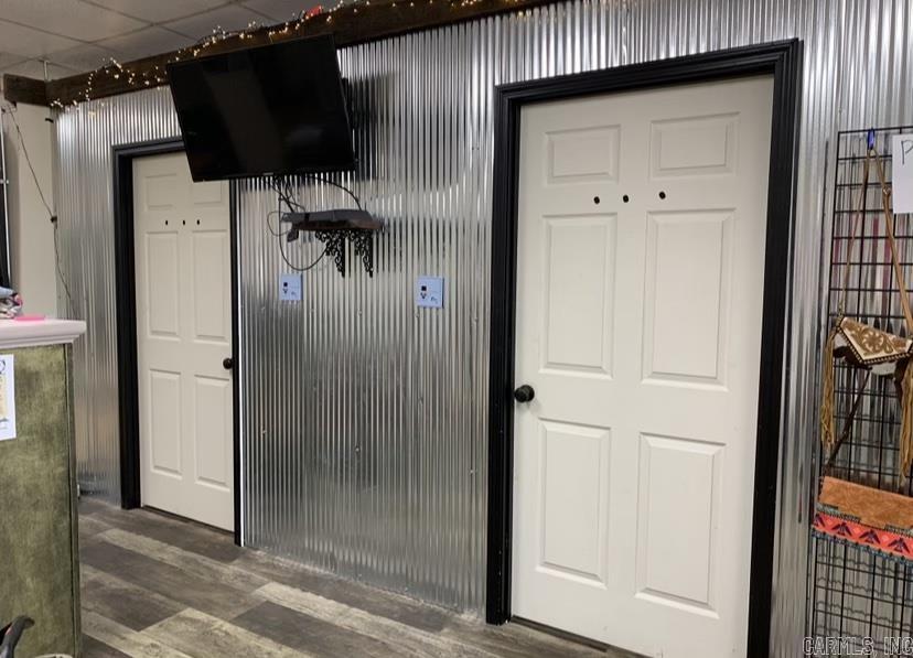 New Nashville - Commercial Sale