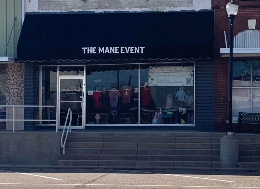 High traffic visible location in the heart of Downtown Nashville, this Commercial/Investment opportunity is ready to work for you. Currently operating as a Salon/Retail space this property has many possibilities.  Separate room wired for tanning beds, single bathroom, extra floored storage space in attic. Access from alley with a covered patio, CH/CA and newer roof.  Contact our office for more details or to schedule a viewing.