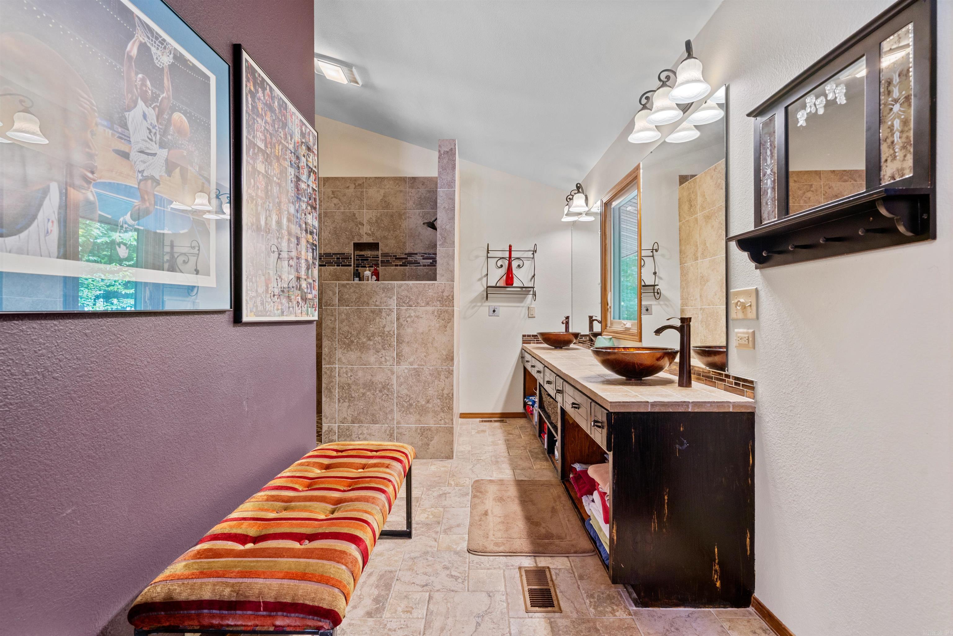 CURTIS HOYLE - Residential