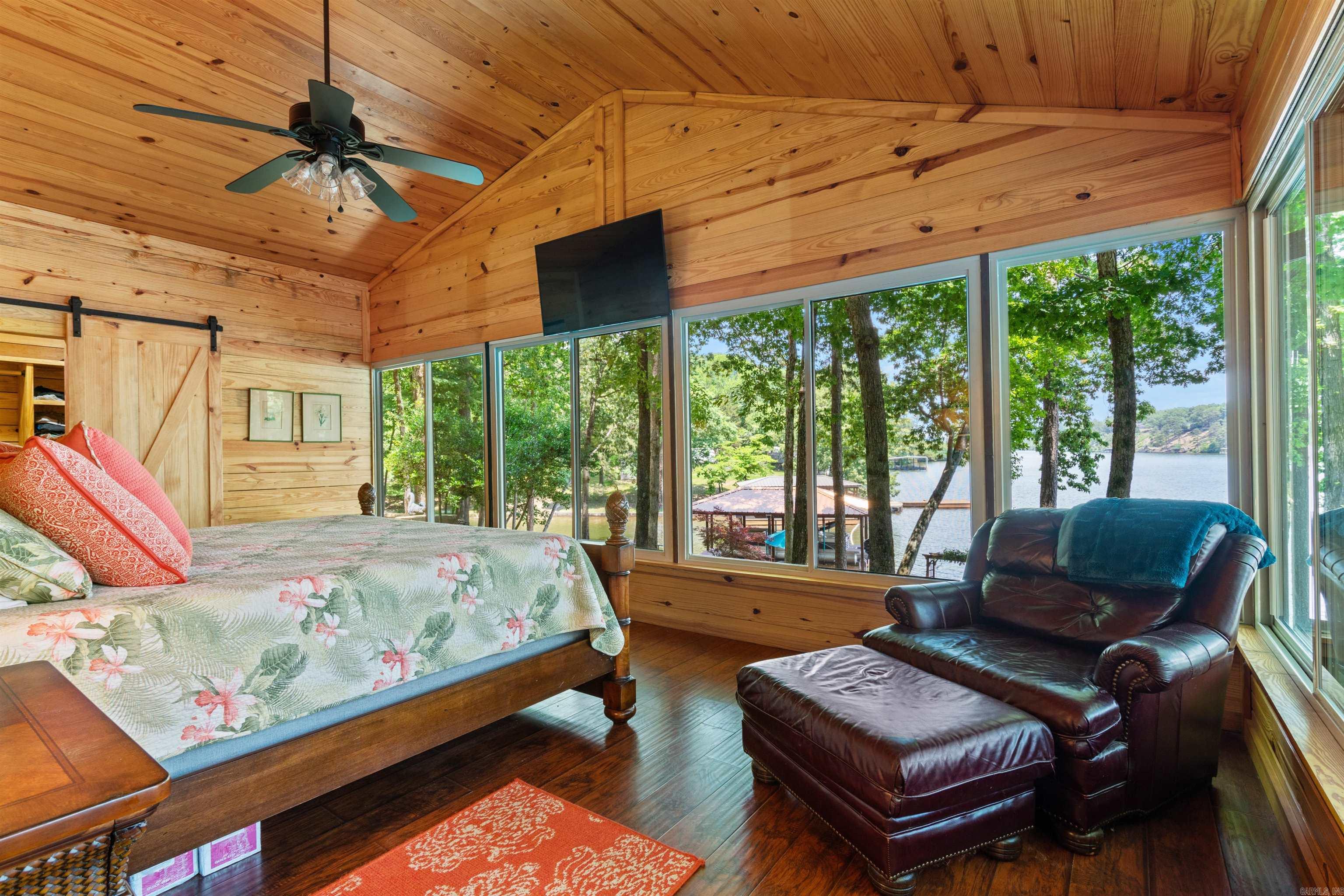 CURTIS HOYLE - Residential