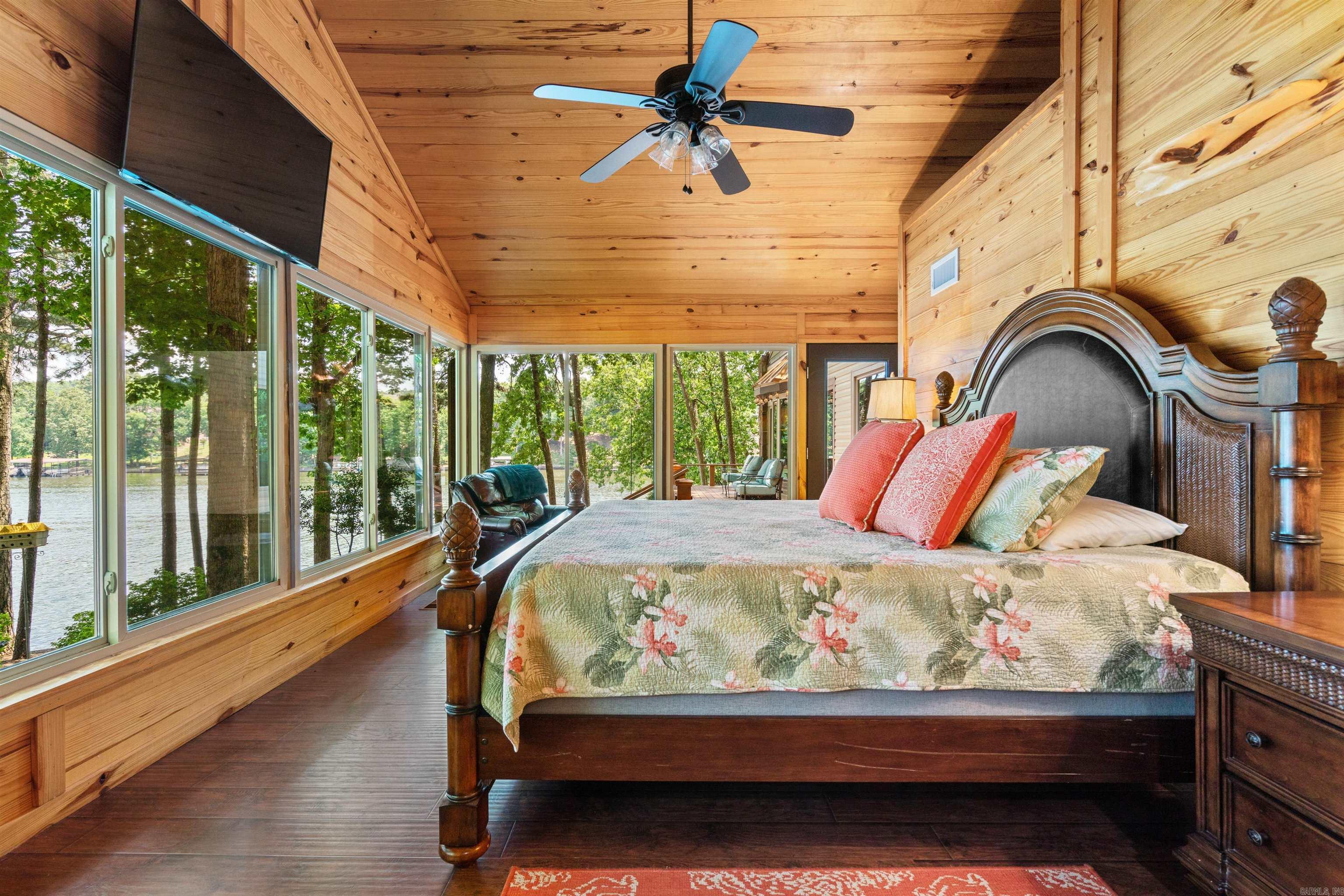 CURTIS HOYLE - Residential