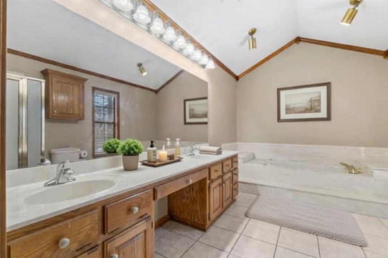 EDGEWATER ADDN - Residential