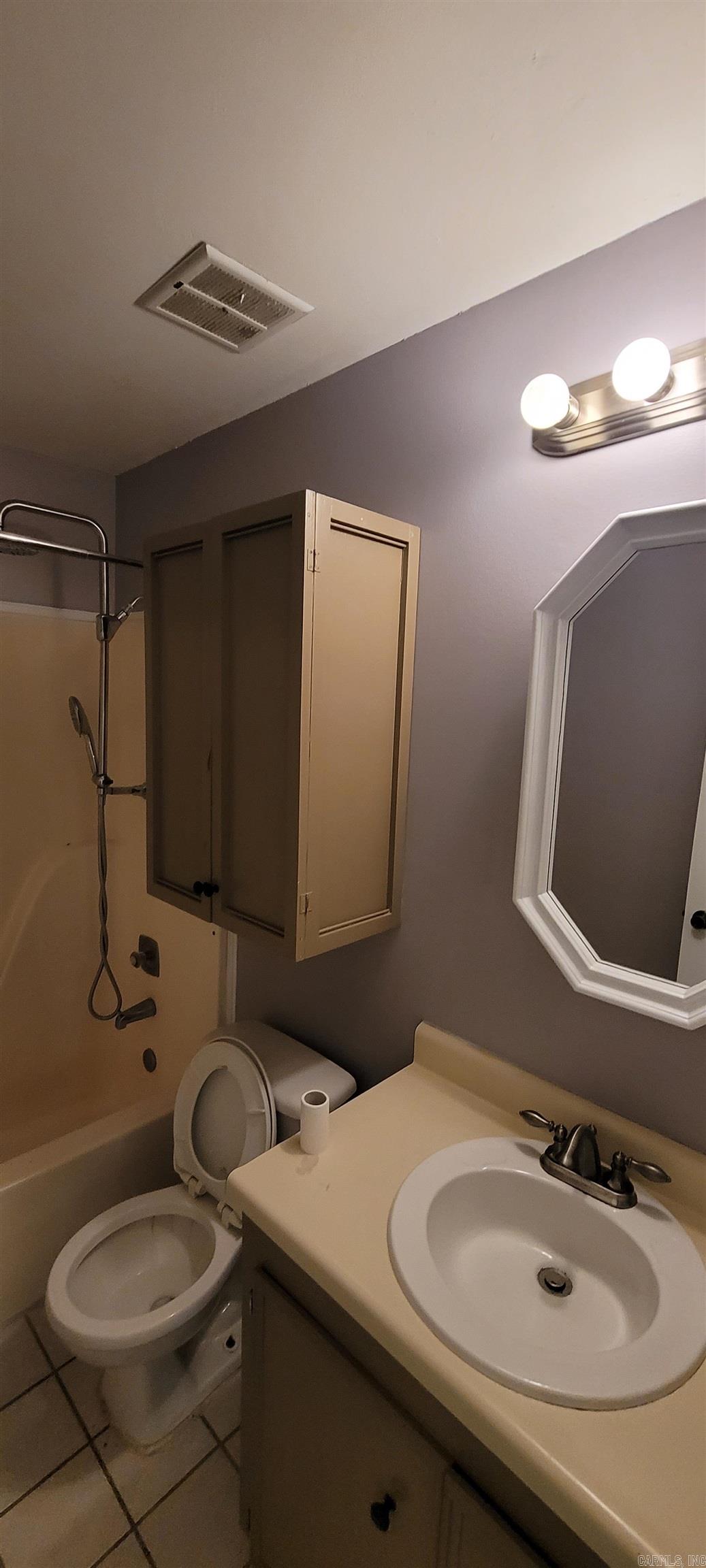 Springhill Manor - Residential Lease