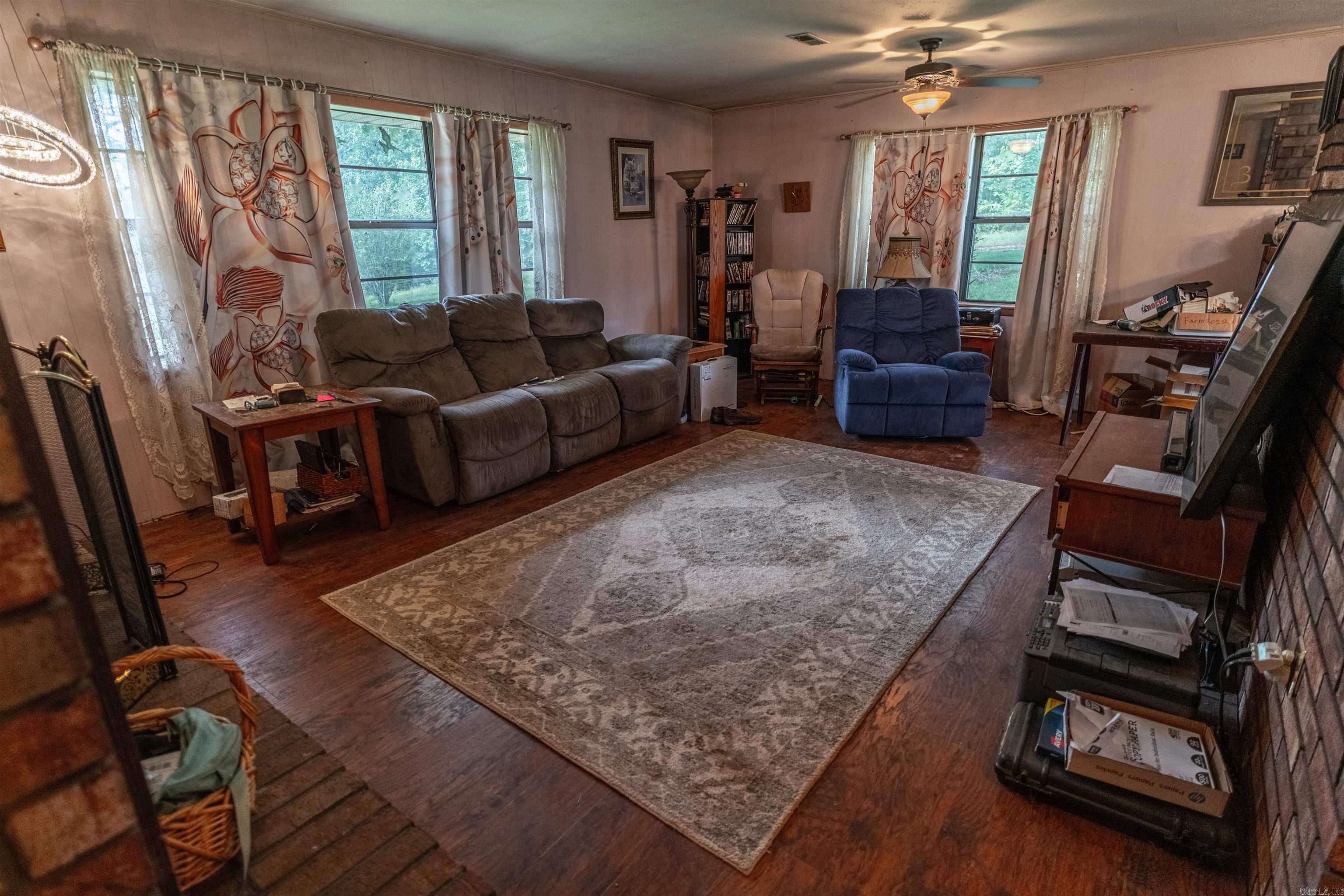 Metes & Bounds - Residential