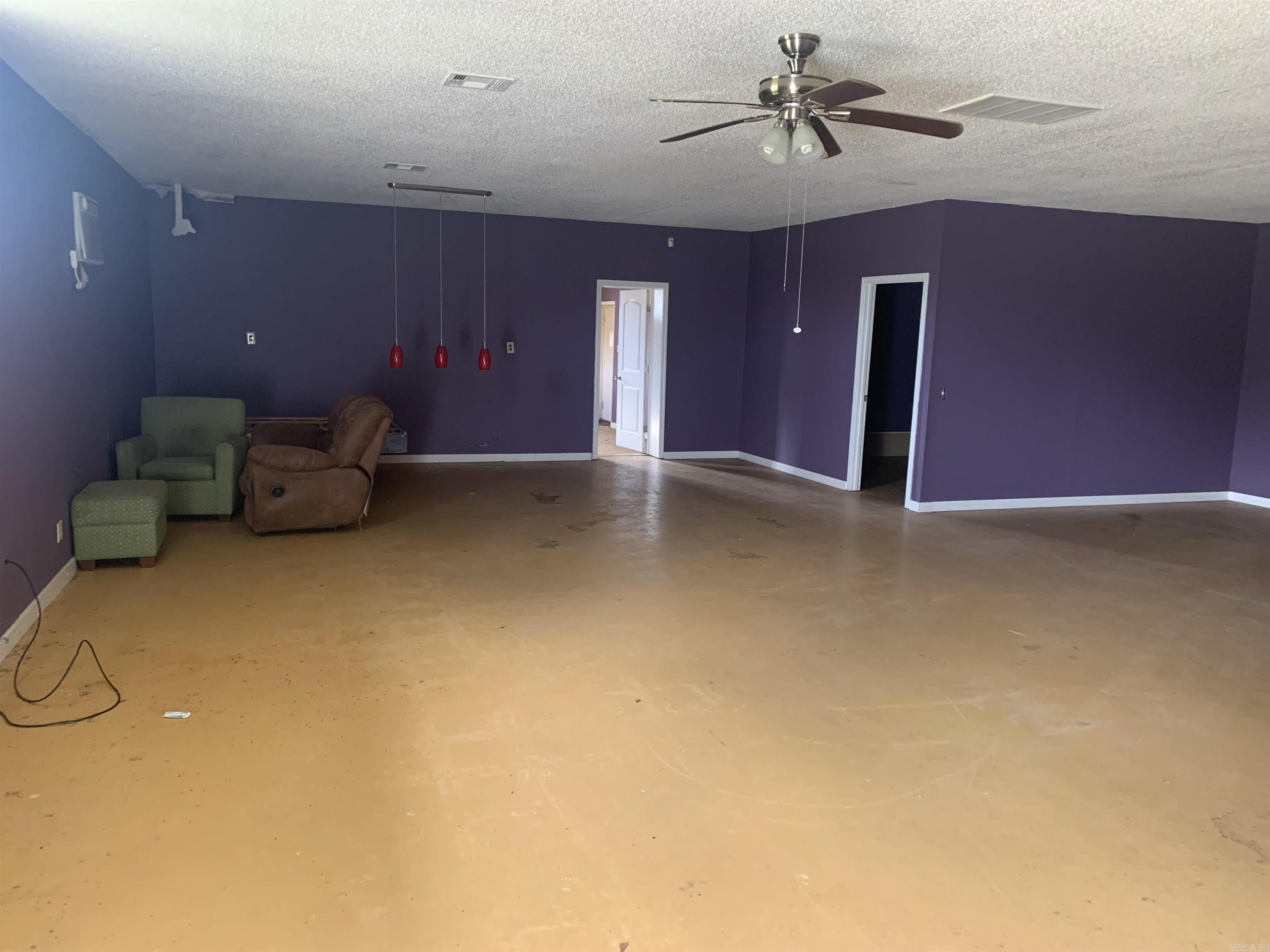 Metes & Bounds - Commercial Sale