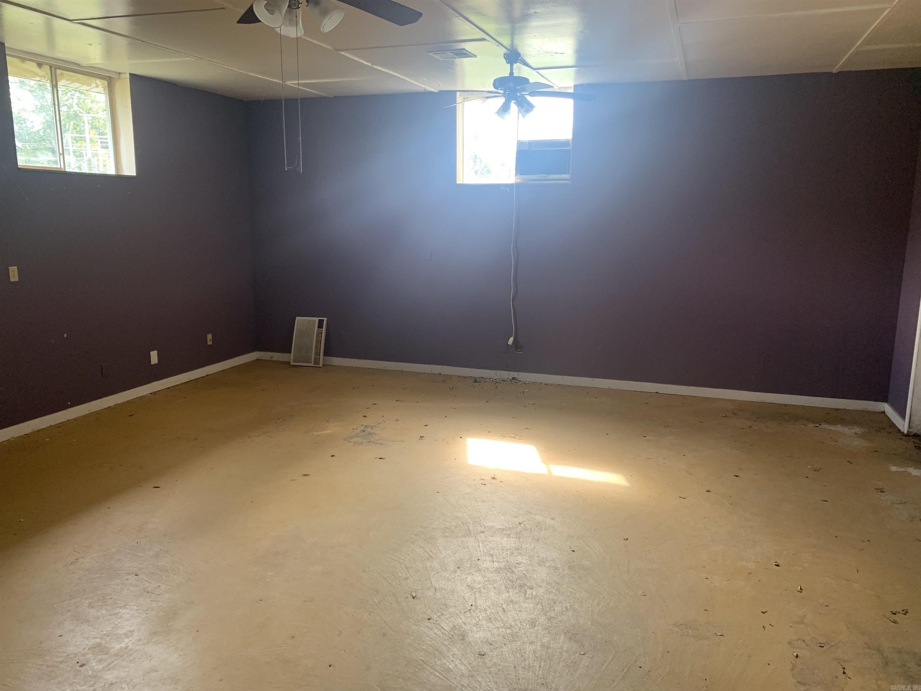 Metes & Bounds - Commercial Sale