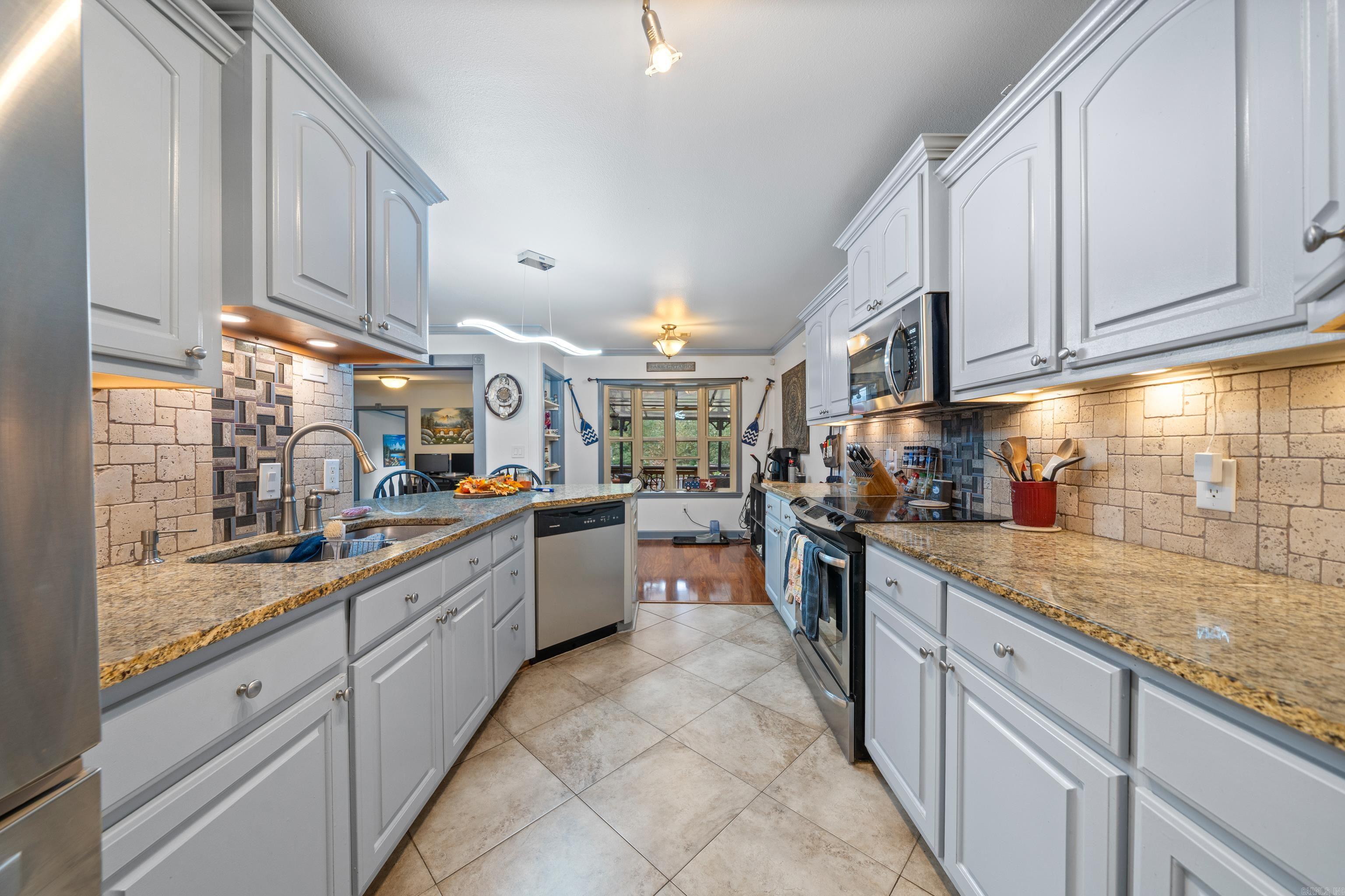 Miracle Heights - Residential