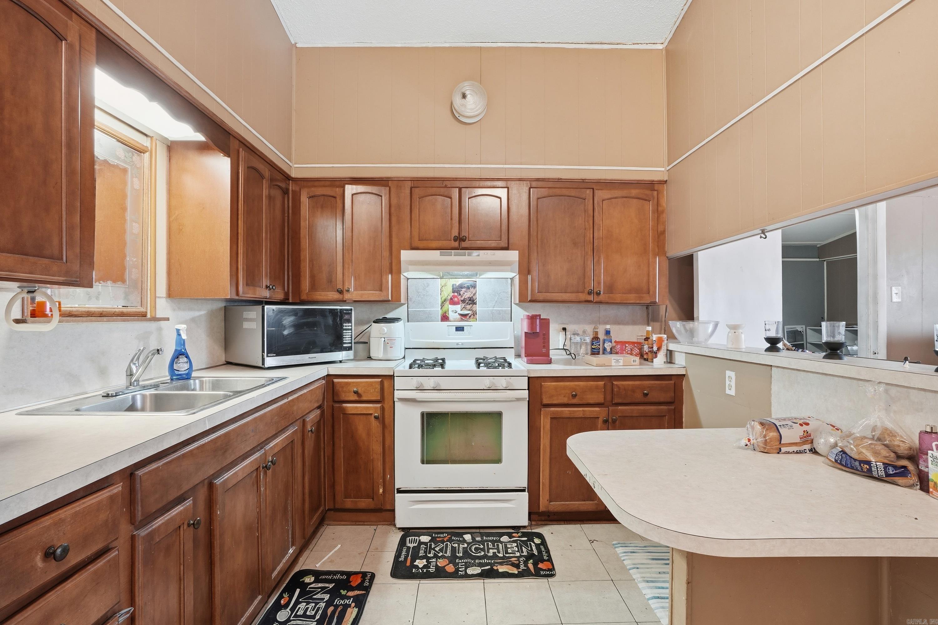 HOLTDALE - Residential