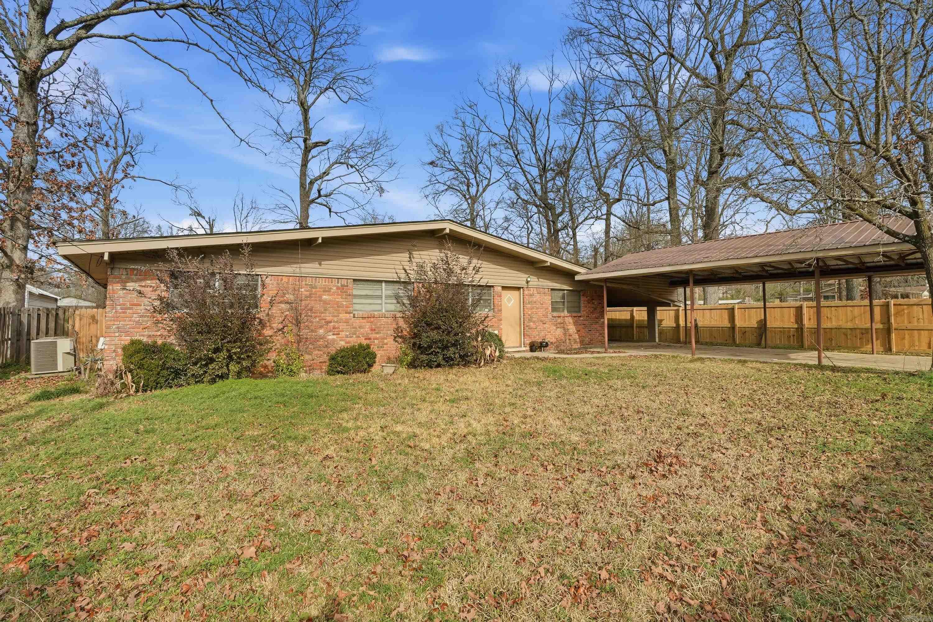 HOLTDALE - Residential