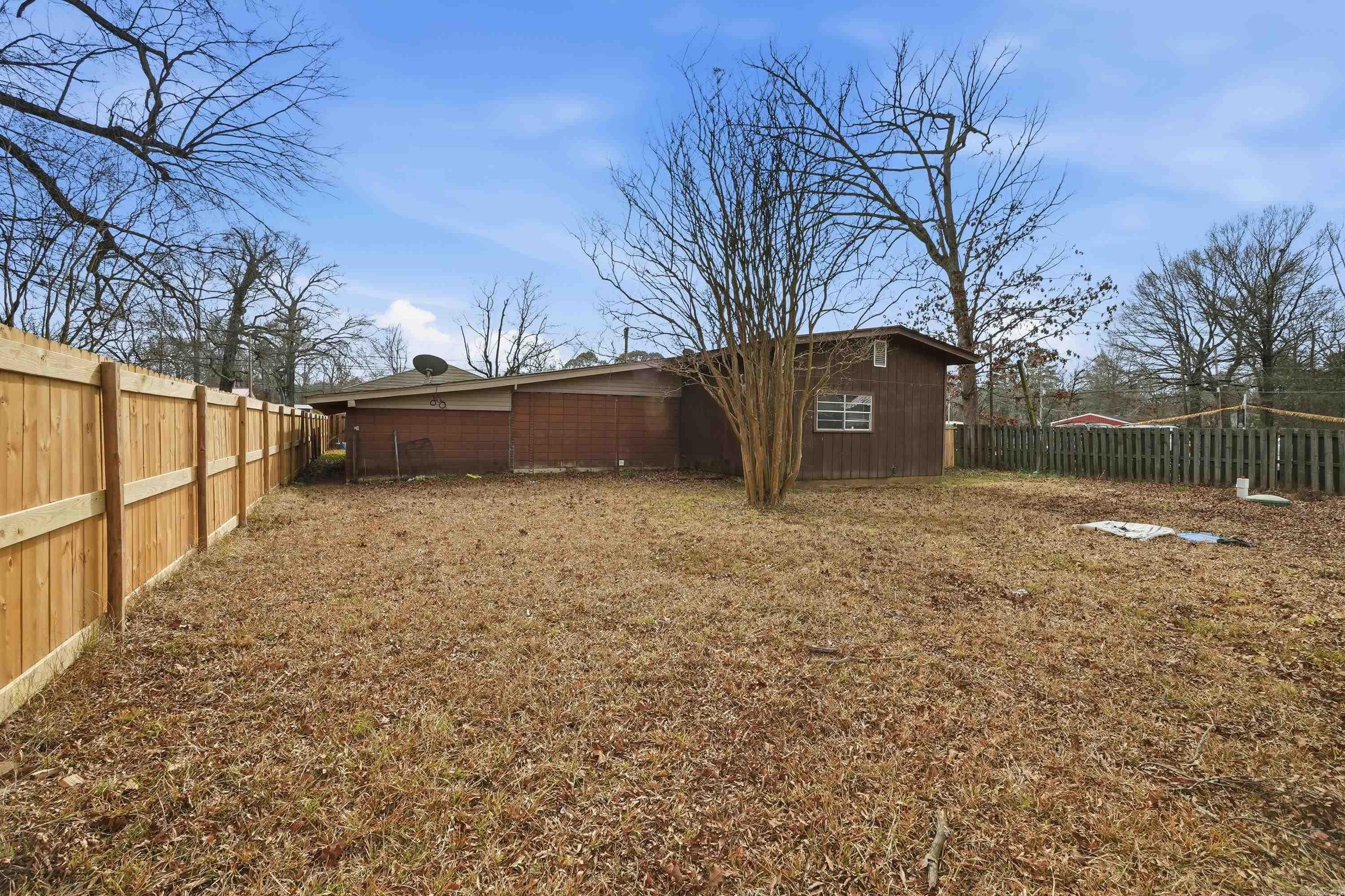 HOLTDALE - Residential