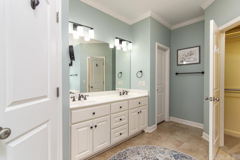 THE VILLAGES OF WELLINGTON - Residential