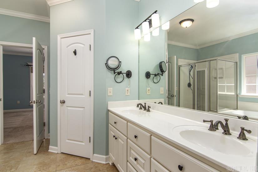 THE VILLAGES OF WELLINGTON - Residential