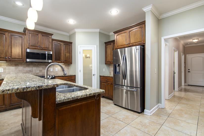 THE VILLAGES OF WELLINGTON - Residential