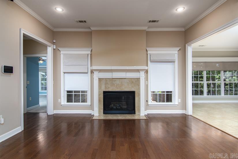 THE VILLAGES OF WELLINGTON - Residential