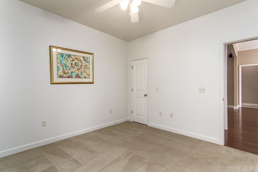 THE VILLAGES OF WELLINGTON - Residential