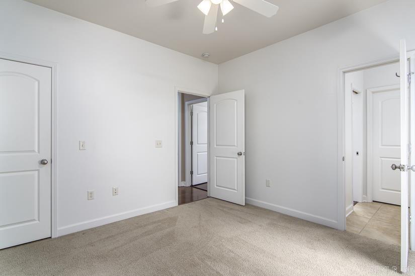 THE VILLAGES OF WELLINGTON - Residential