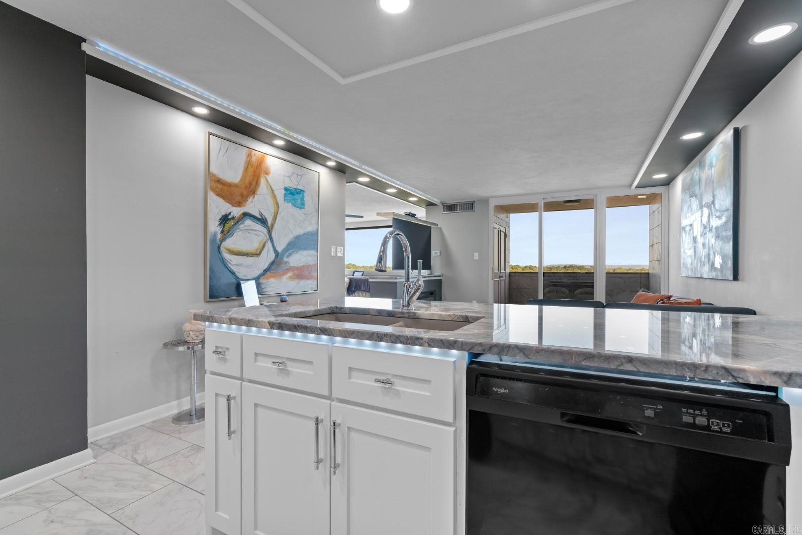 BEACON MANOR HPR - Residential