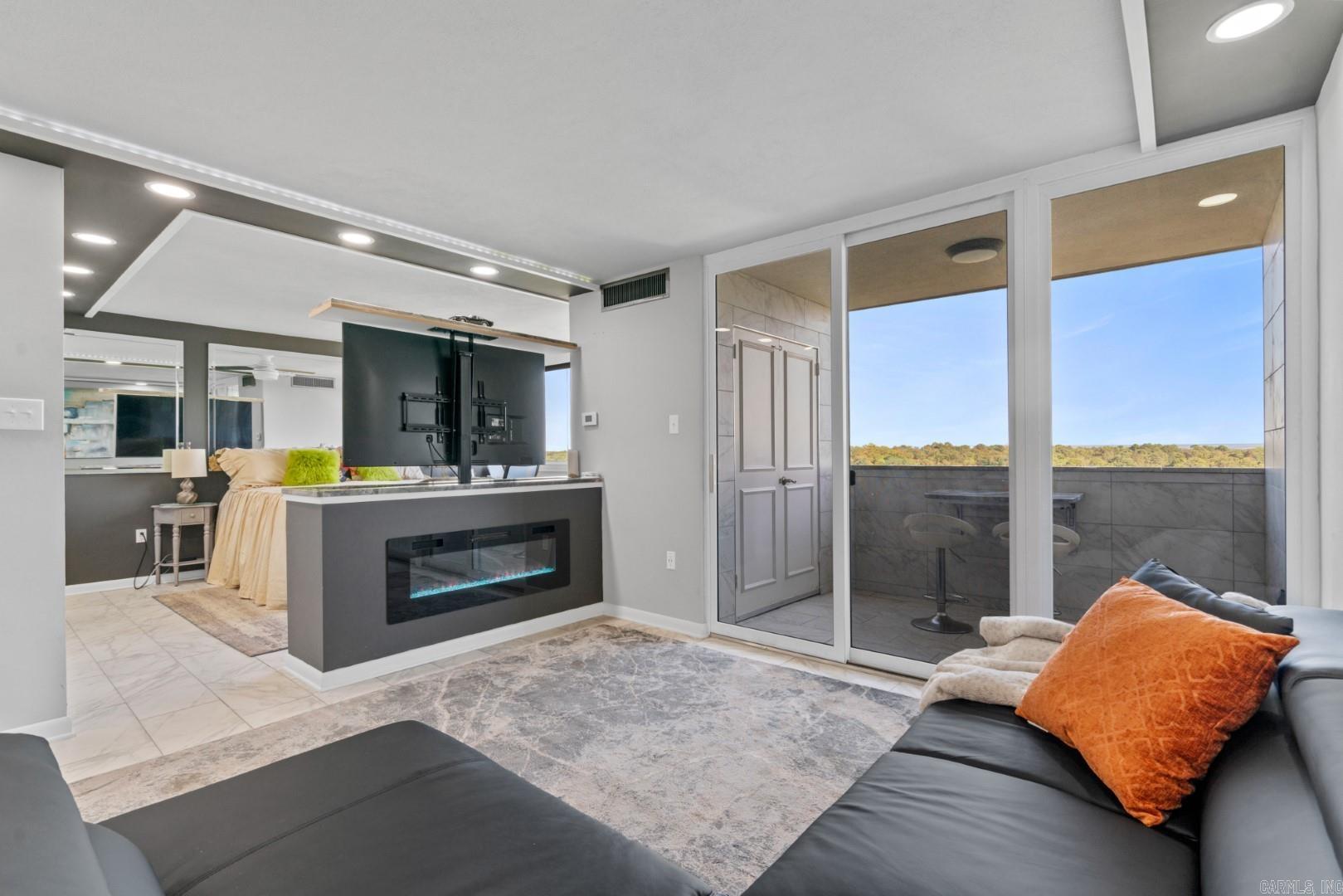 BEACON MANOR HPR - Residential