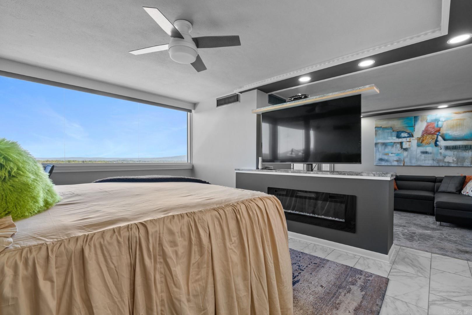 BEACON MANOR HPR - Residential