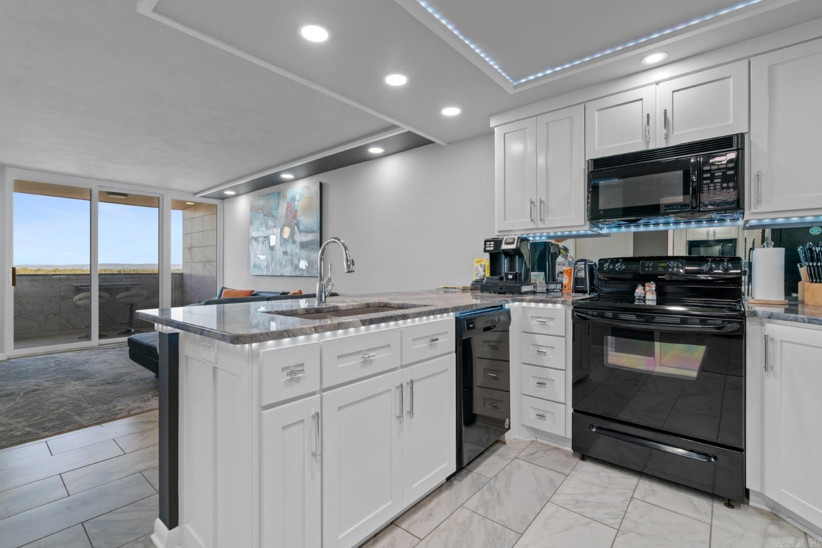 BEACON MANOR HPR - Residential