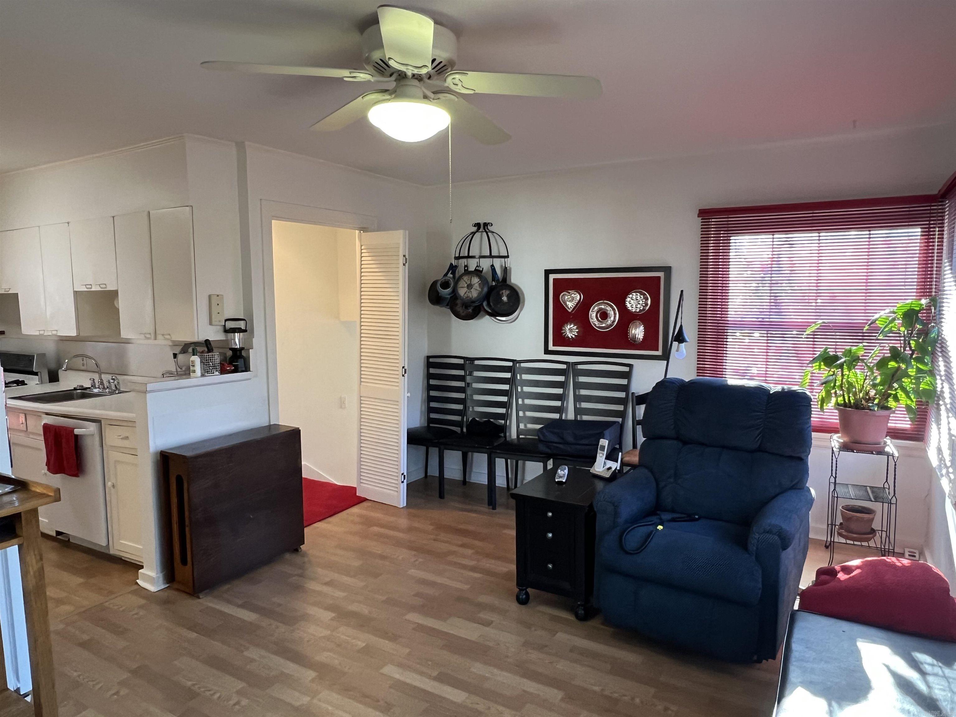 CAMMACK WOODS - Residential