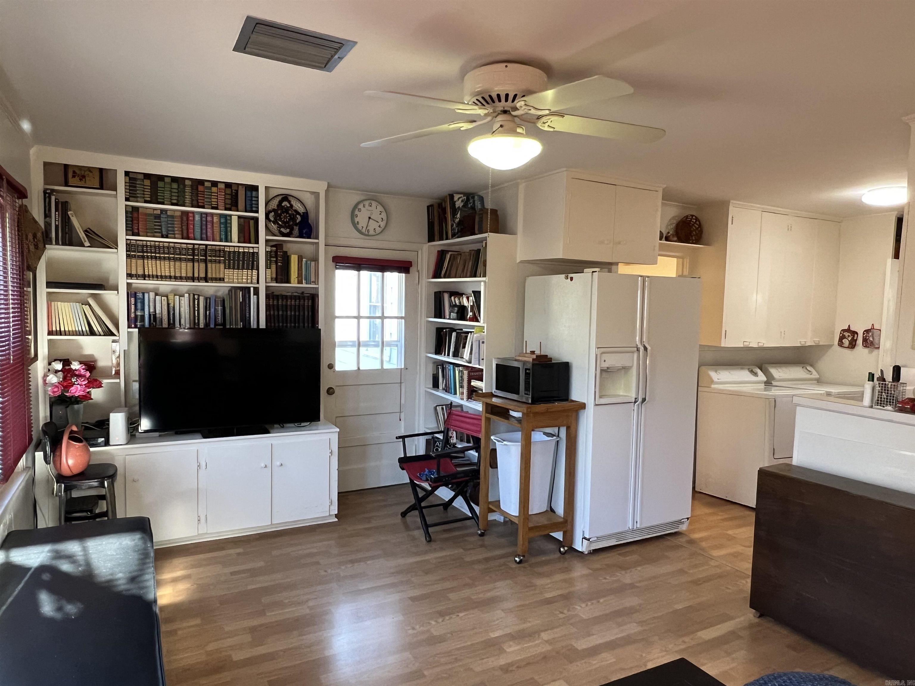 CAMMACK WOODS - Residential