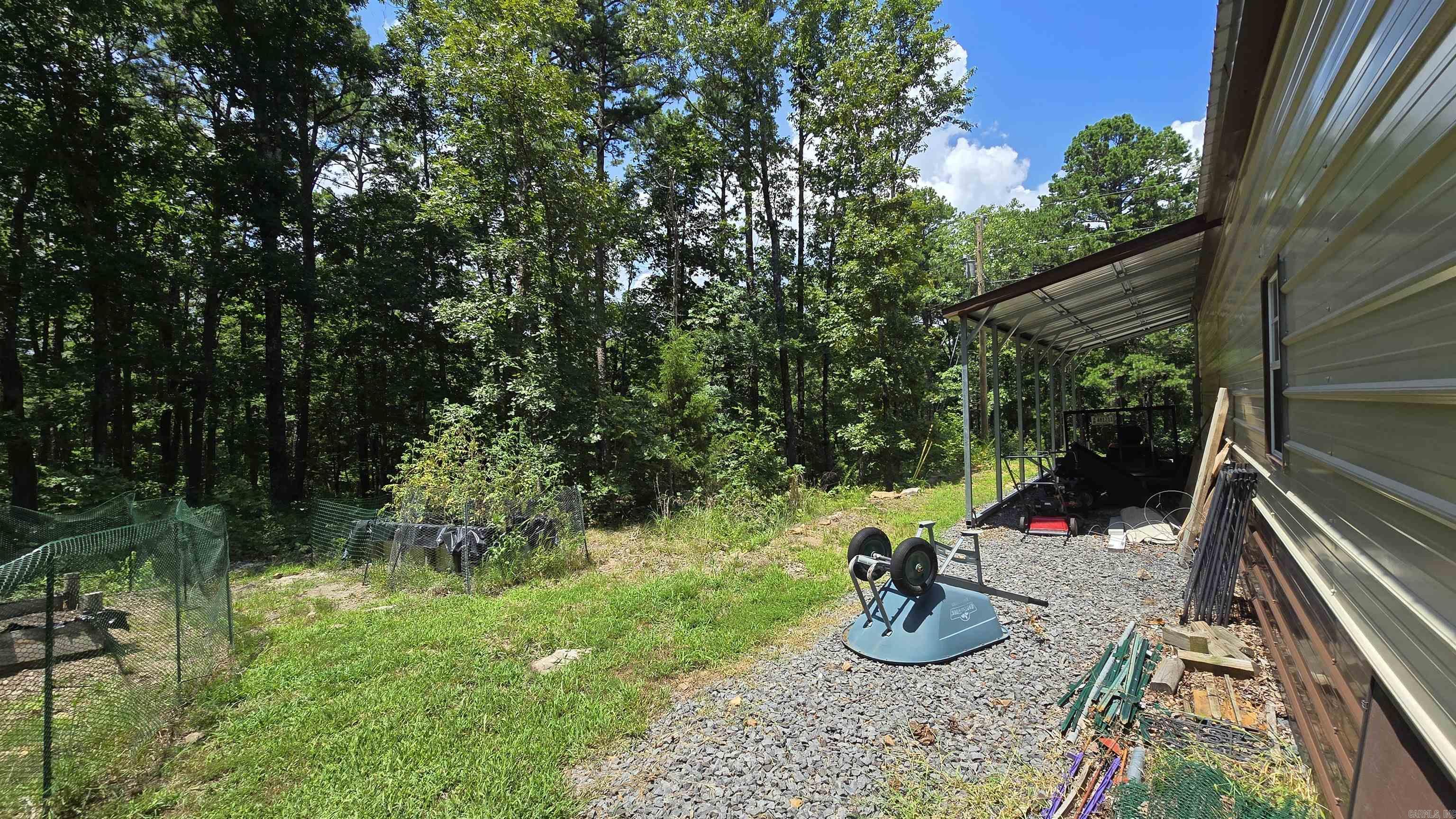 LAKEWOOD HILLS - Residential