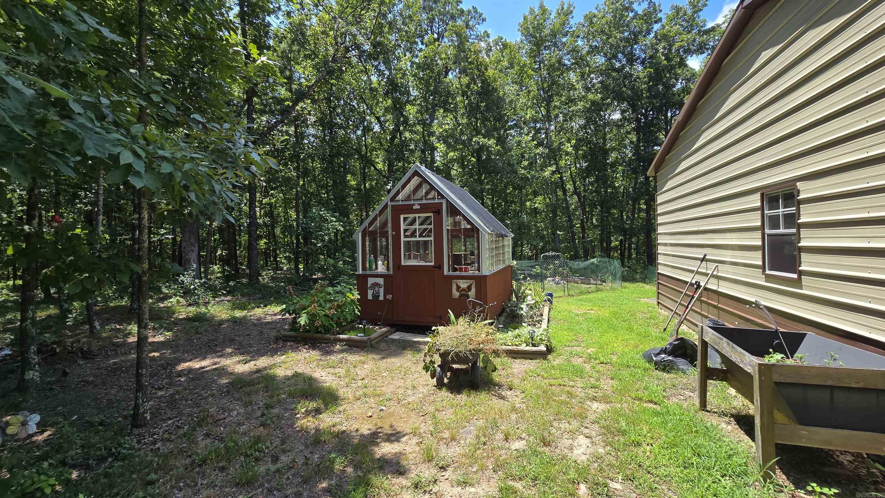 LAKEWOOD HILLS - Residential